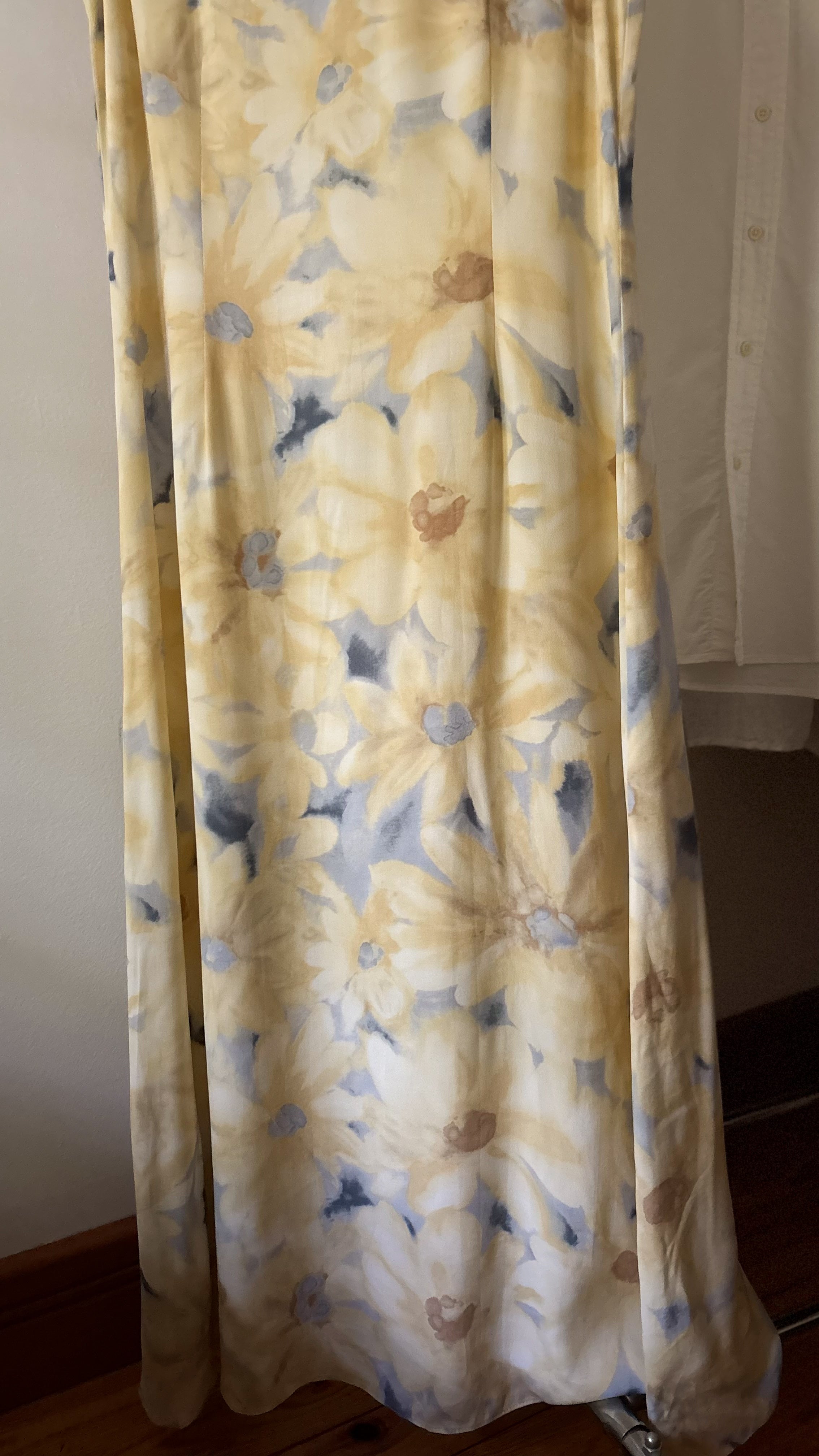 1990s Yellow & Blue Floral Maxi Dreas