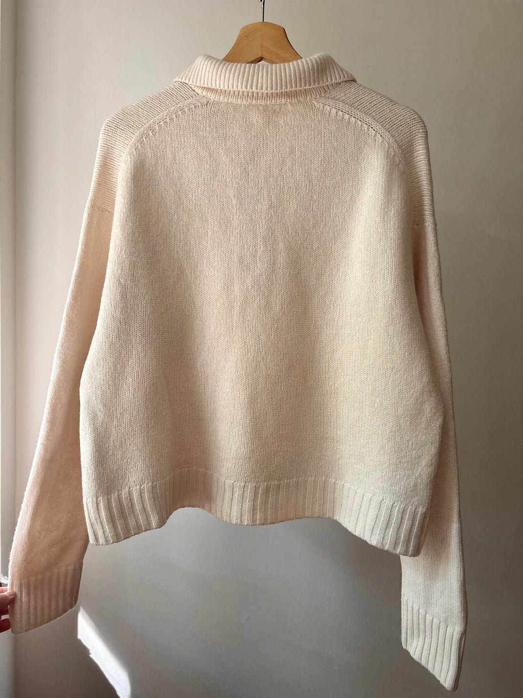 Cream Merino Wool Boxy Collared Sweater | Wilfred Knit Sweater