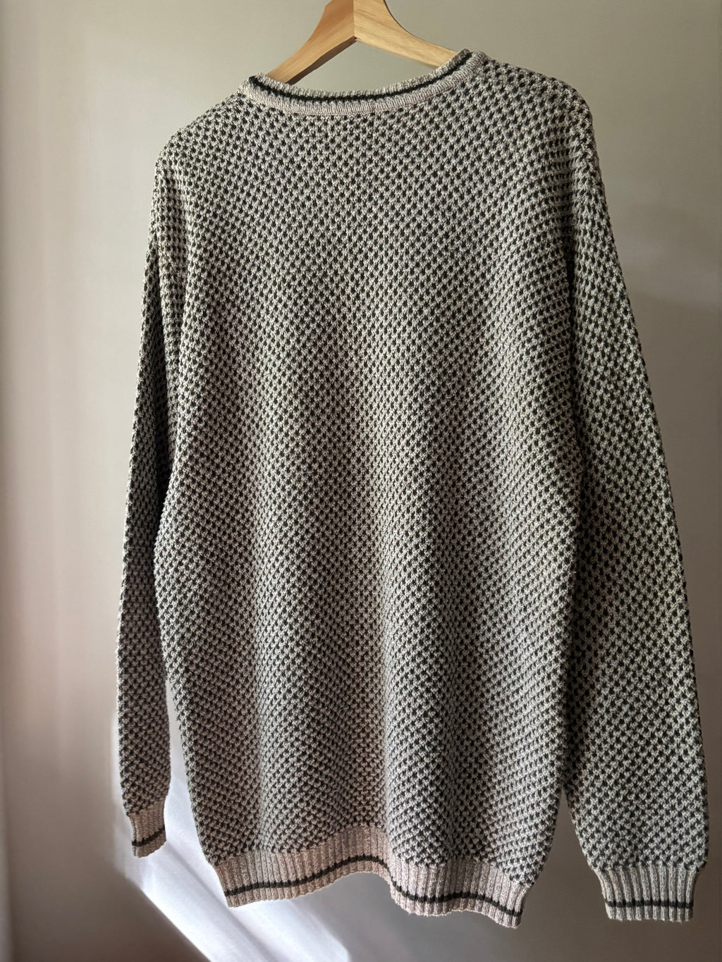 1990s Cotton Grey & Green Crewneck Sweater