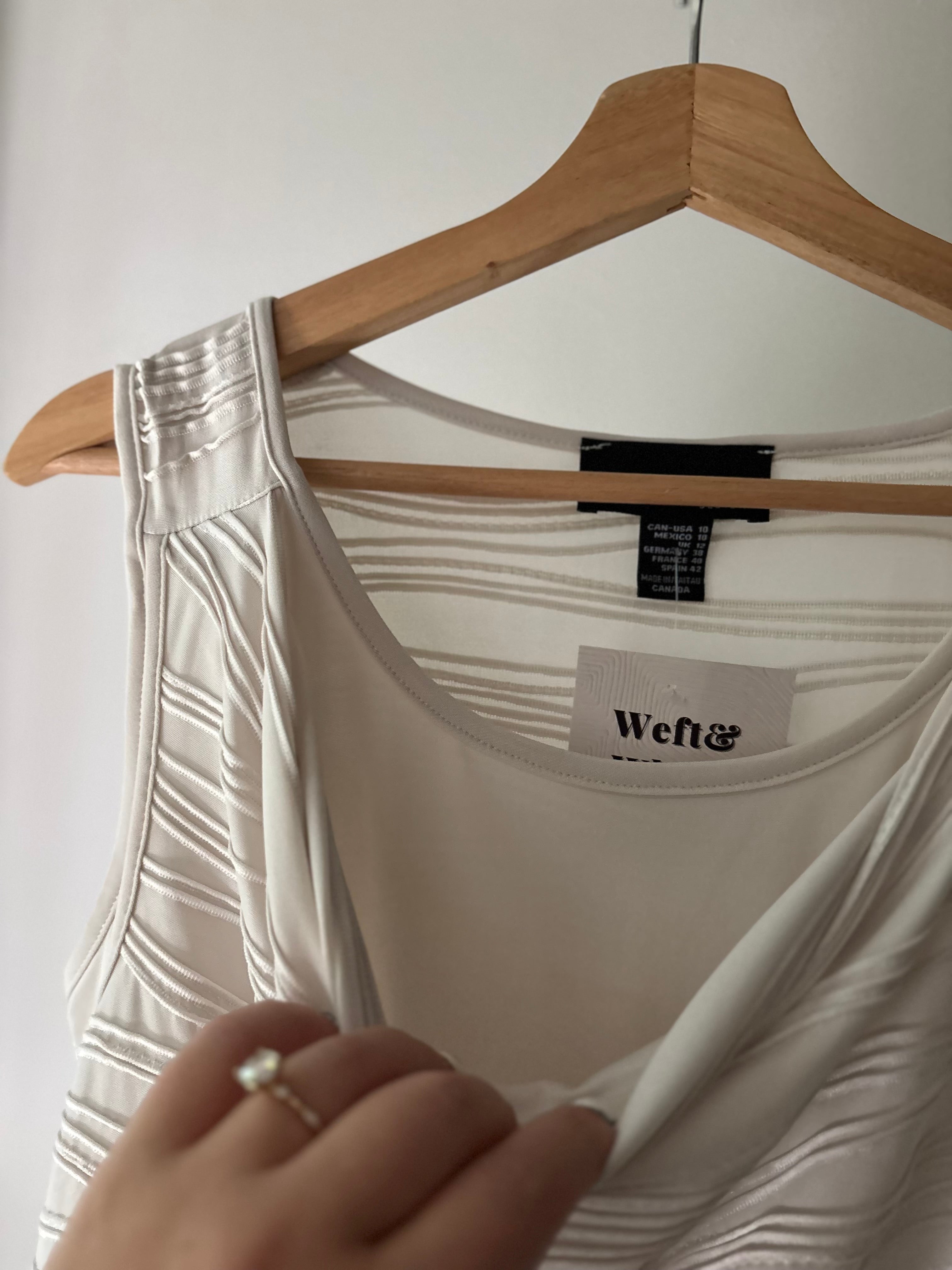 Y2K Wavy Design Top with Cowl Neck