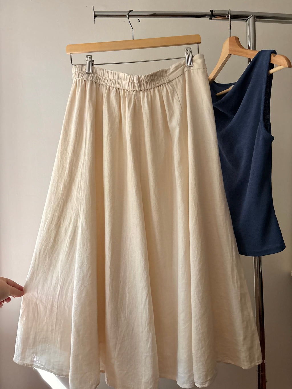 Vintage Cream Linen Maxi Skirt | Size 30-33”