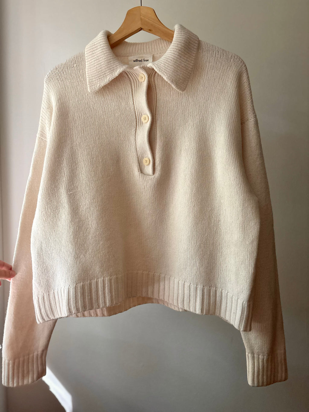 Cream Merino Wool Boxy Collared Sweater | Wilfred Knit Sweater