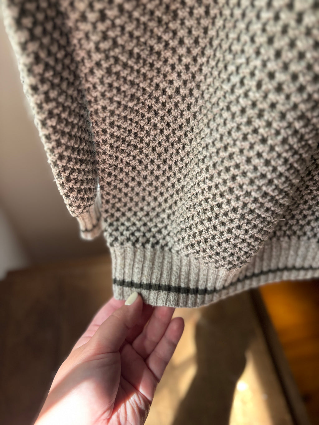 1990s Cotton Grey & Green Crewneck Sweater