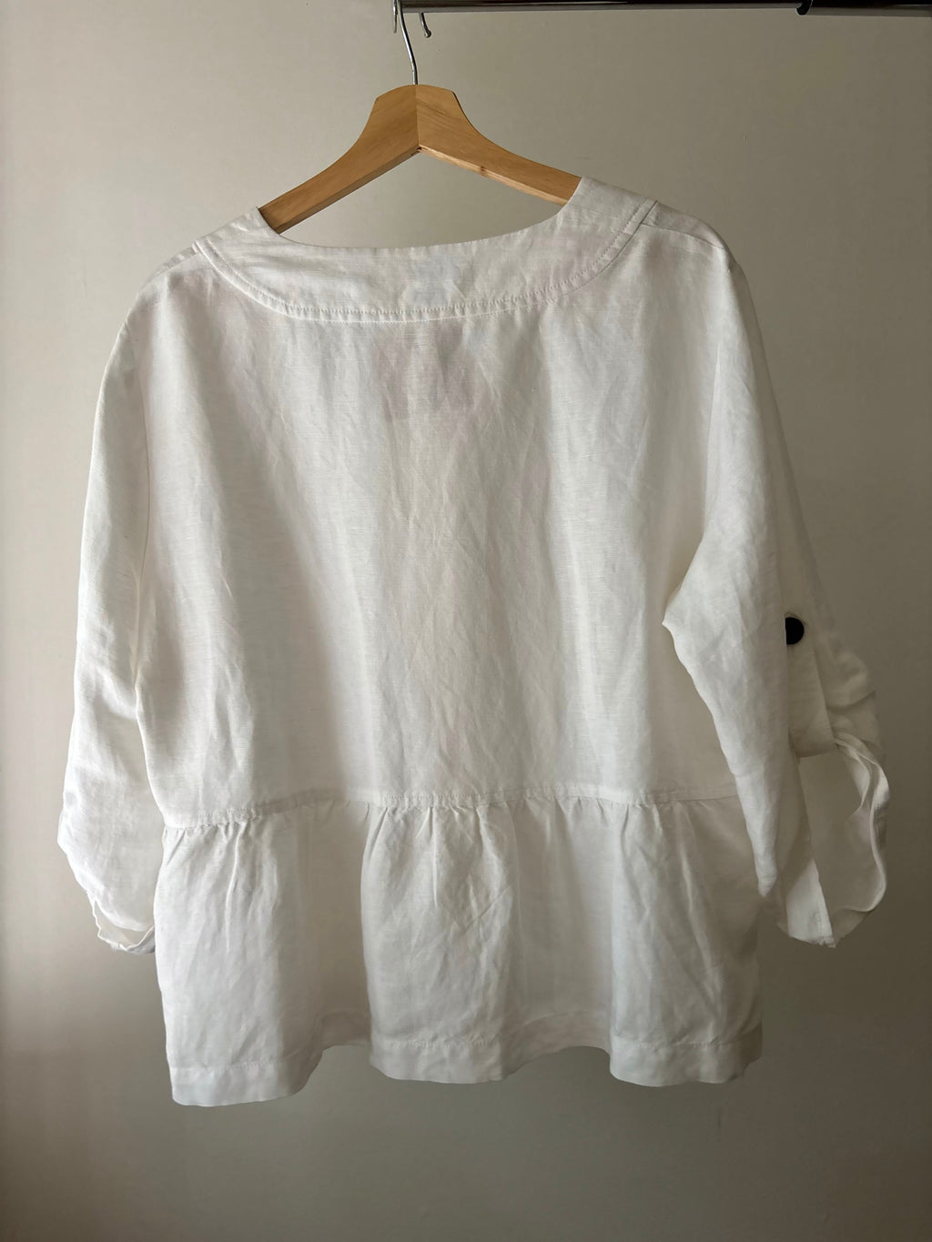Y2K Boxy Linen Jacket with Flowy Hem