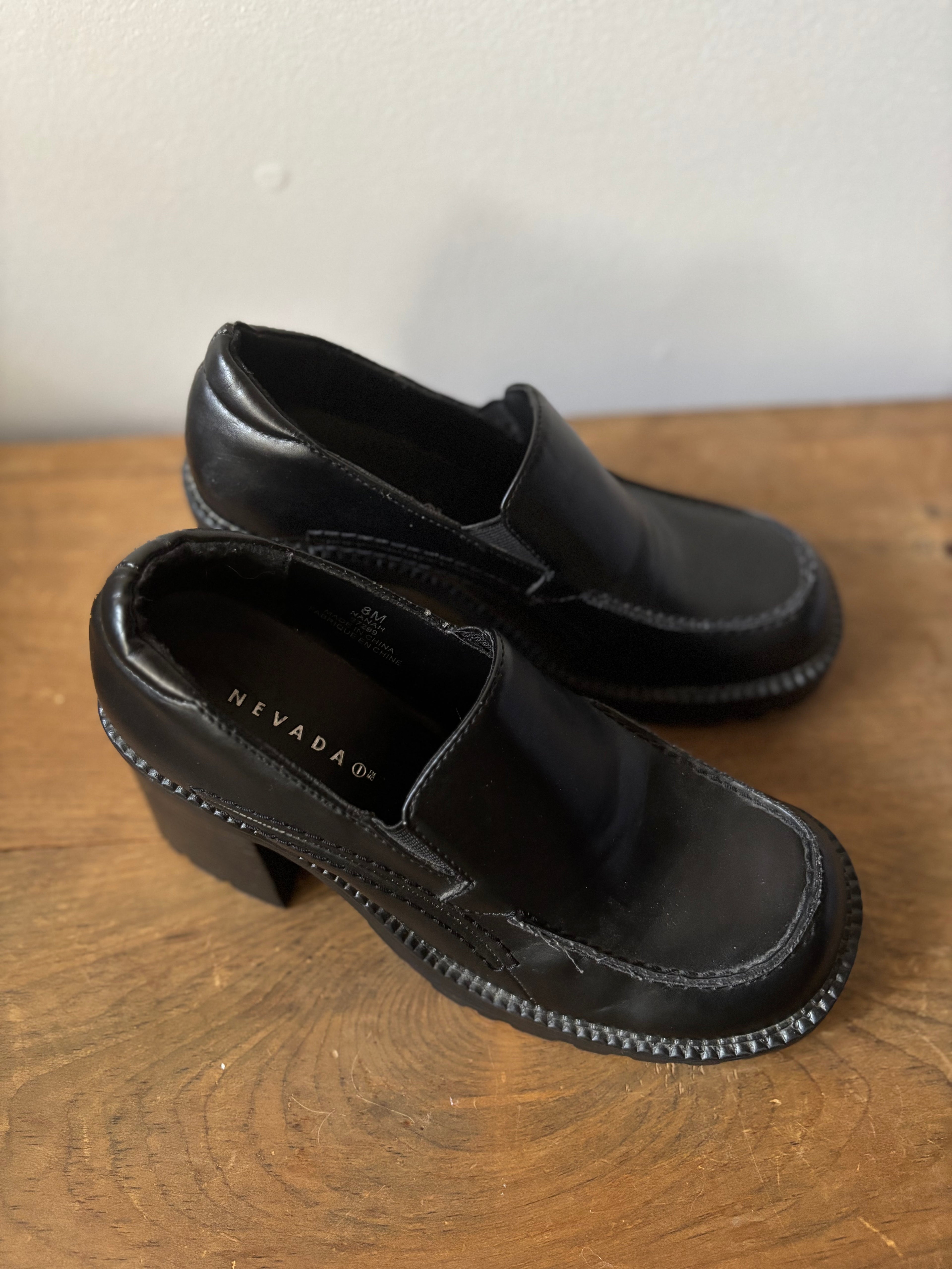 1990s Chunky Nevada Shoes | Size 8