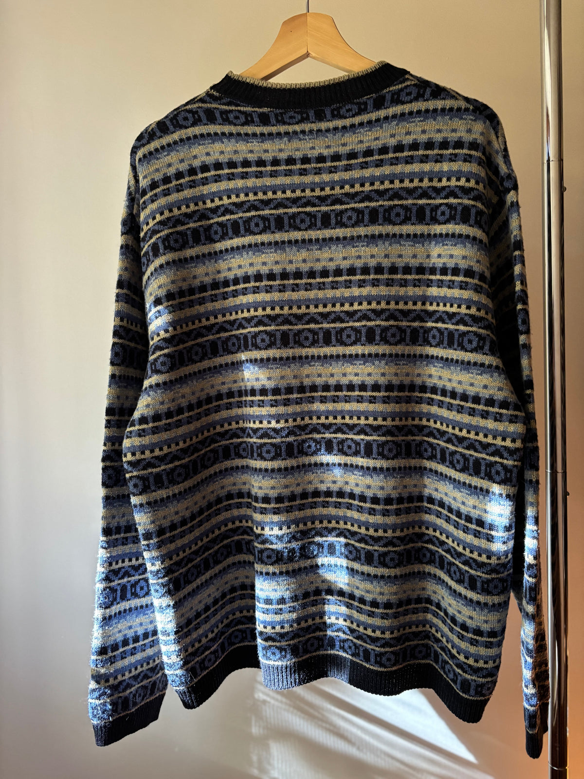 1990s Blue Patterned Wool Blend Sweater