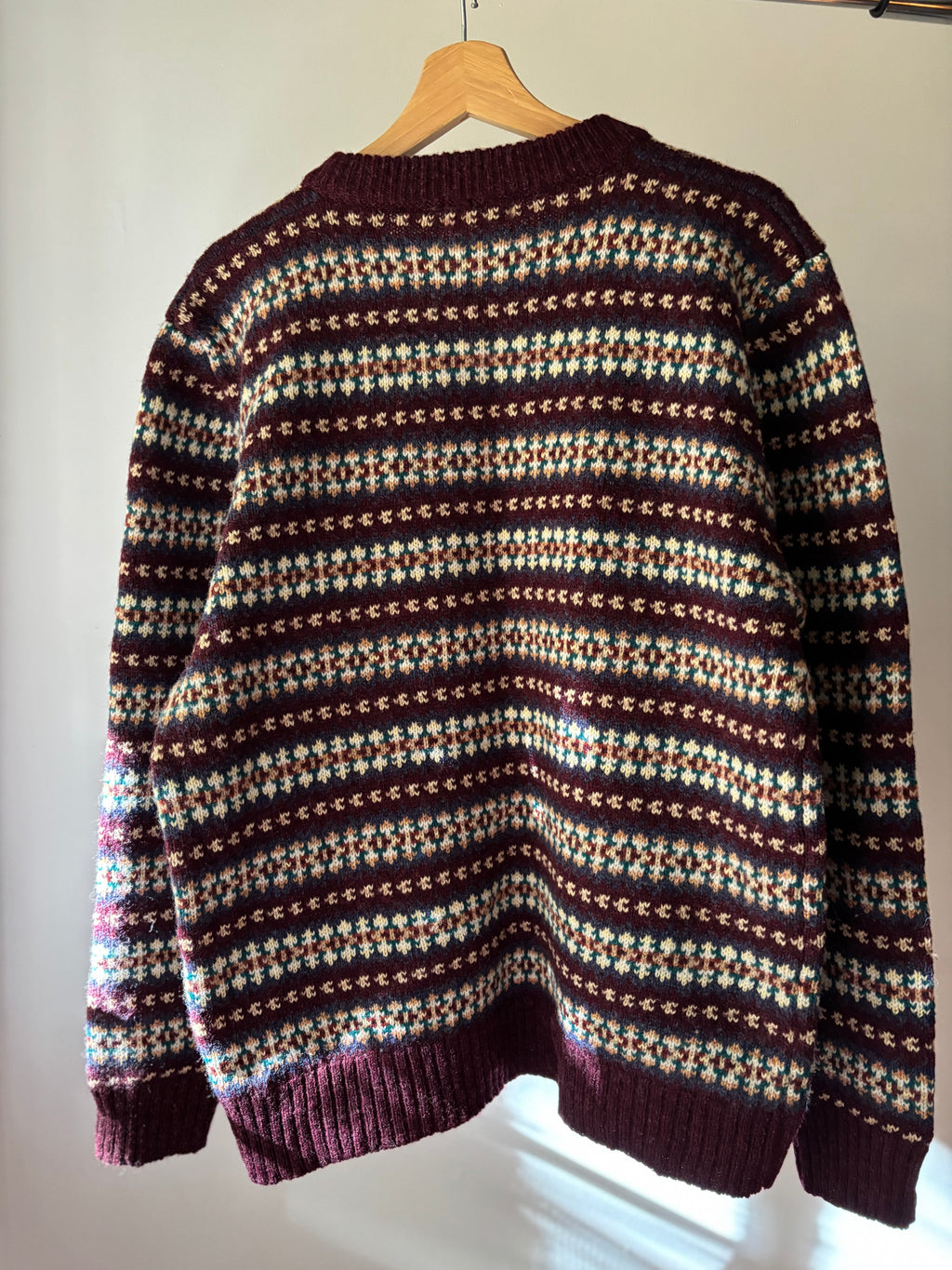 1990s Shetland Wool Burgundy & Multicoloured Sweater