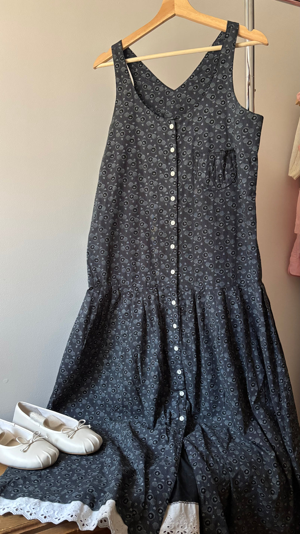 1980s Joseph Ribkoff Drop Waist Floral Maxi Dress with Lace Trim | Sz Small