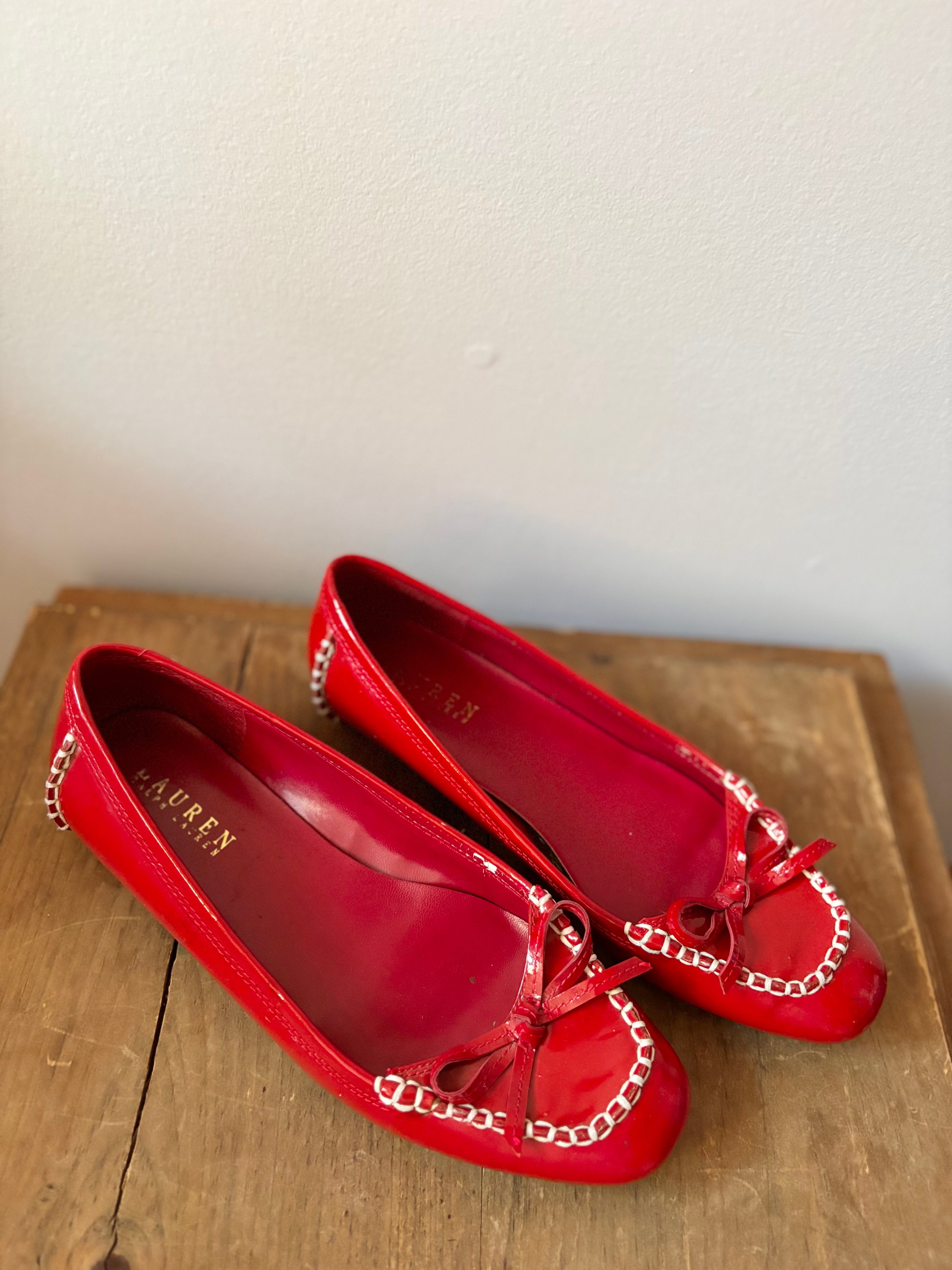 Y2K Red Patent Leather Ballet Flats with Bow | Size 7.5