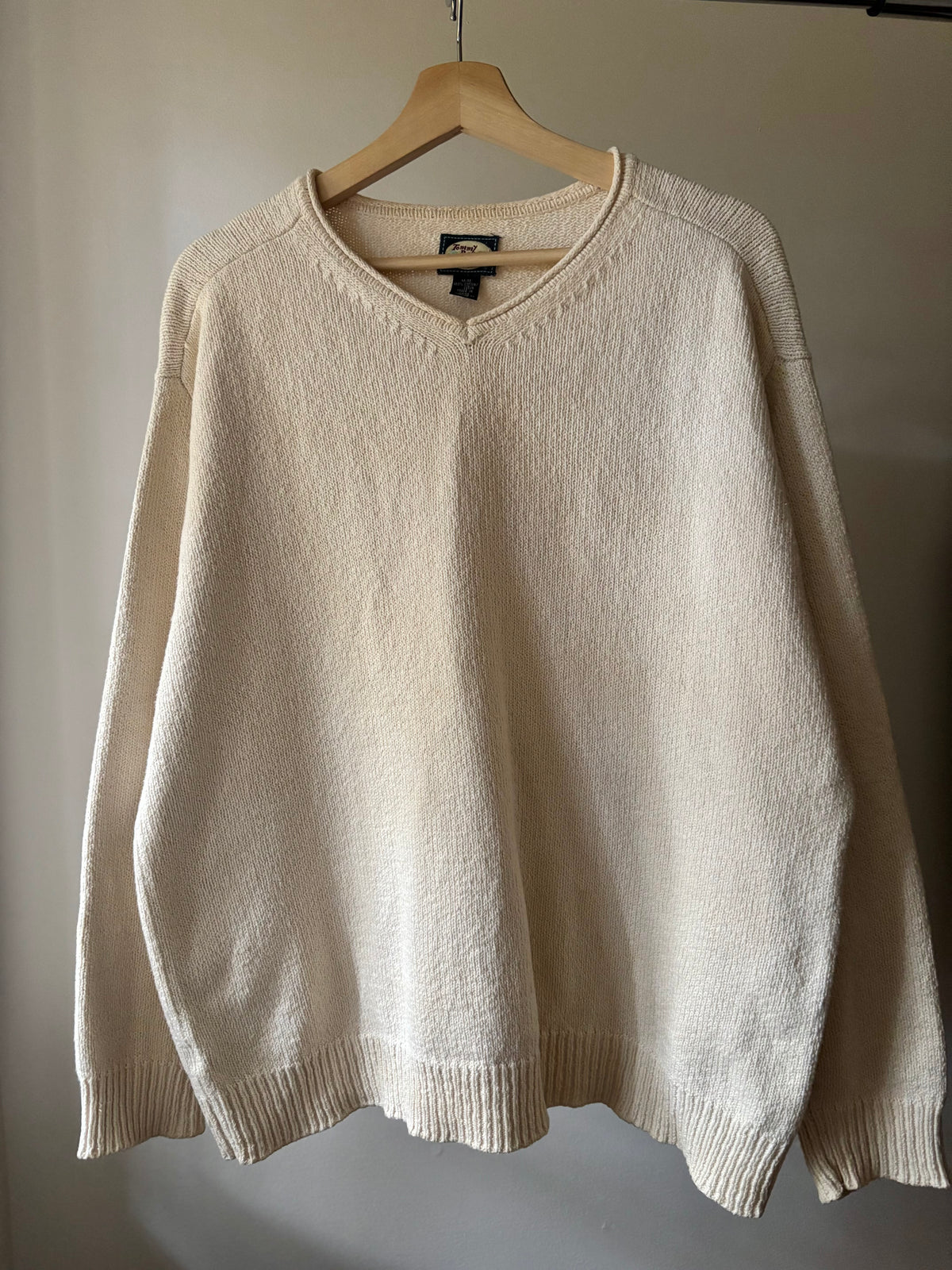 1990s Oversized Cream Soft Cotton V-Neck Sweater