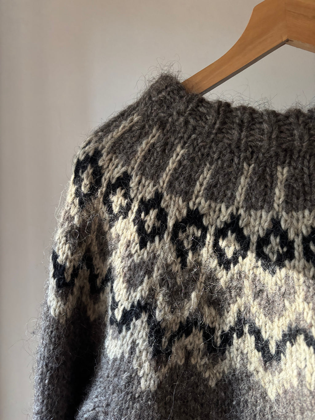 Vintage Handknit Chunky Wool & Mohair Fair Isle Sweater