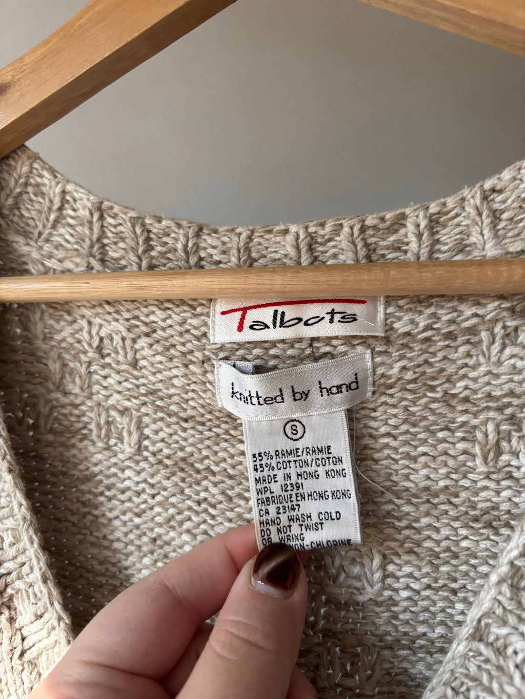 1990s Handknit Autumnal Pumpkin Sweater Vest