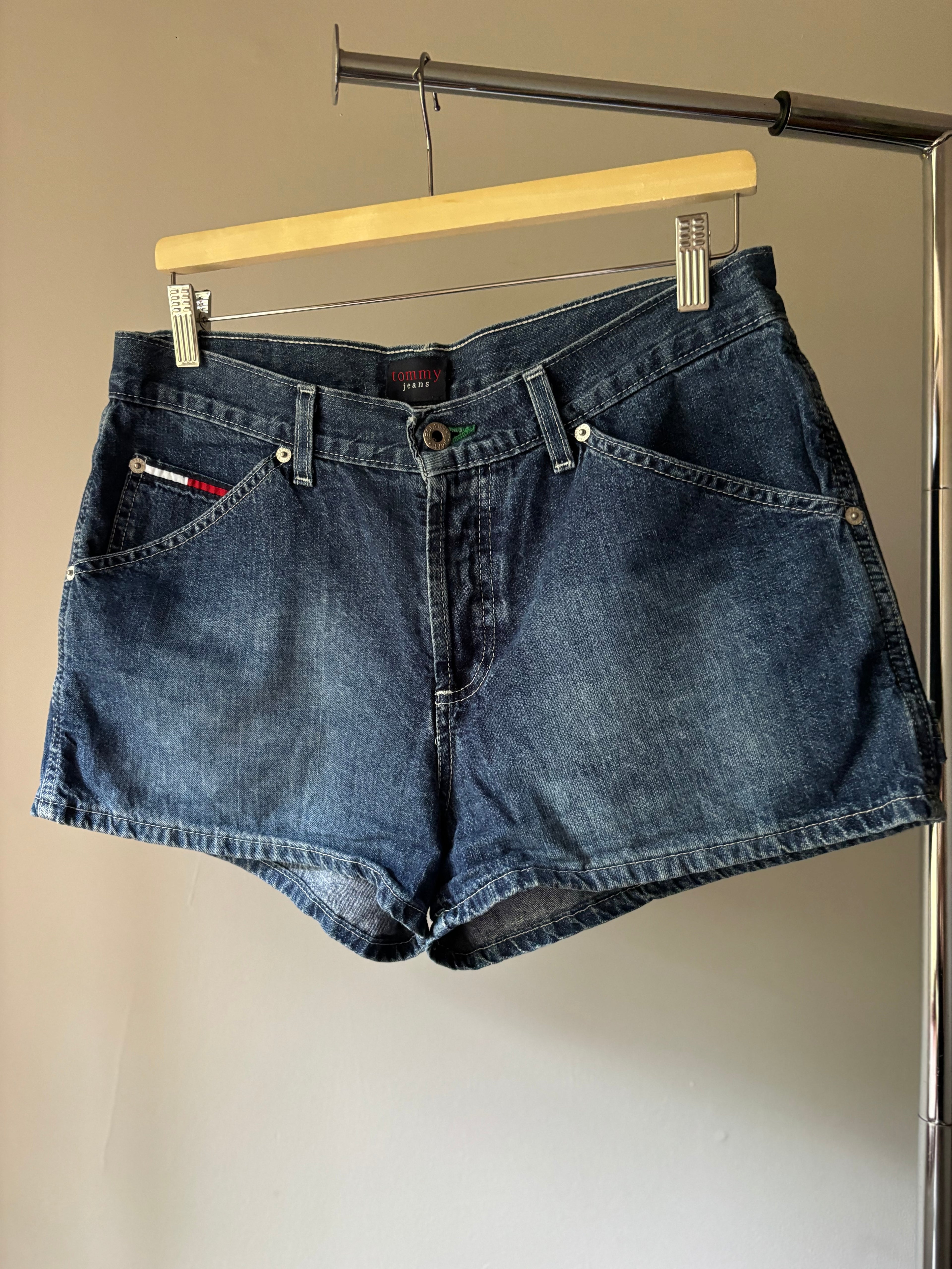 Y2K Tommy Jean Shorts | 32" waist