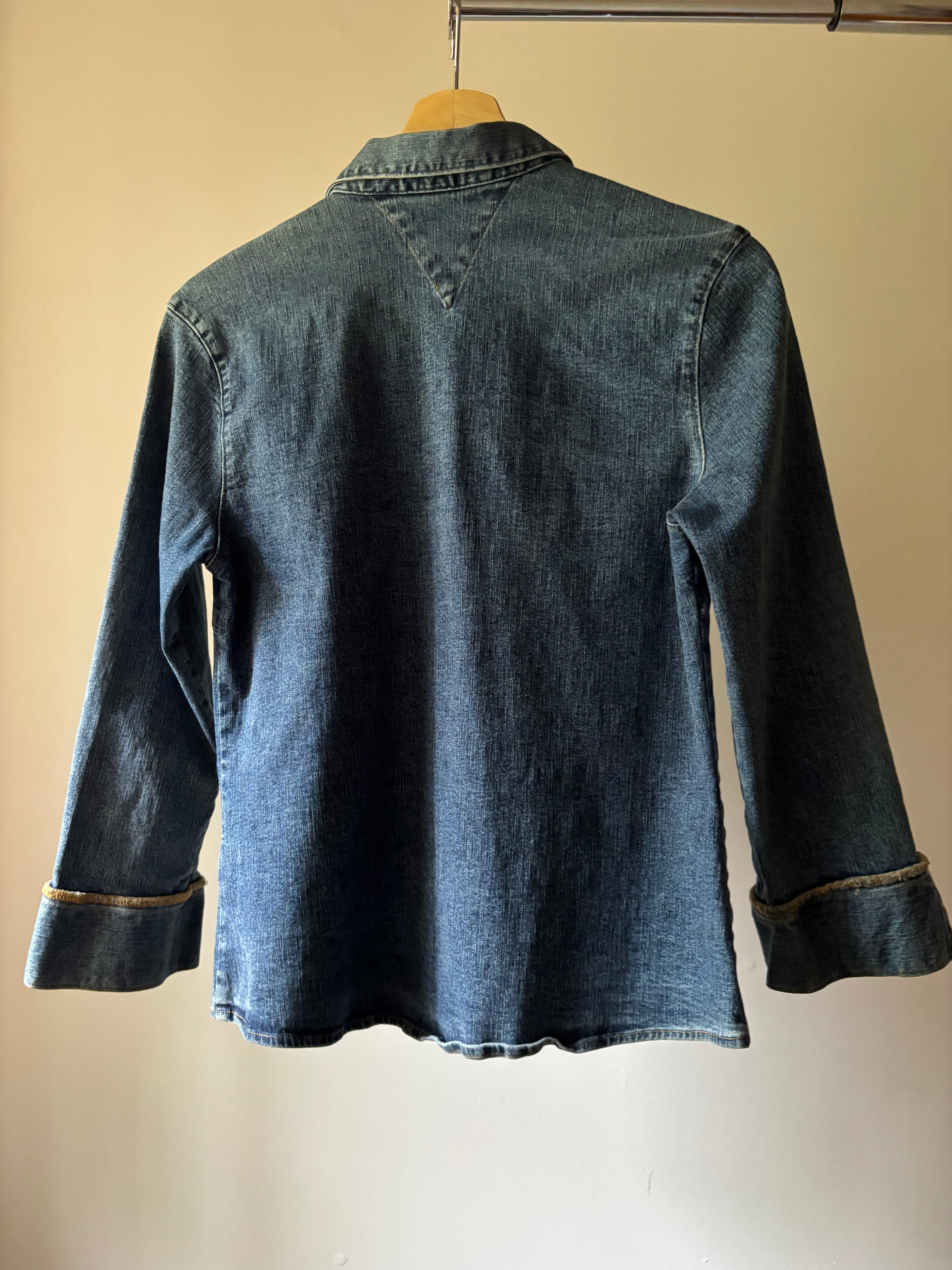 Y2K Tommy Jean Shirt with Flared Sleeves