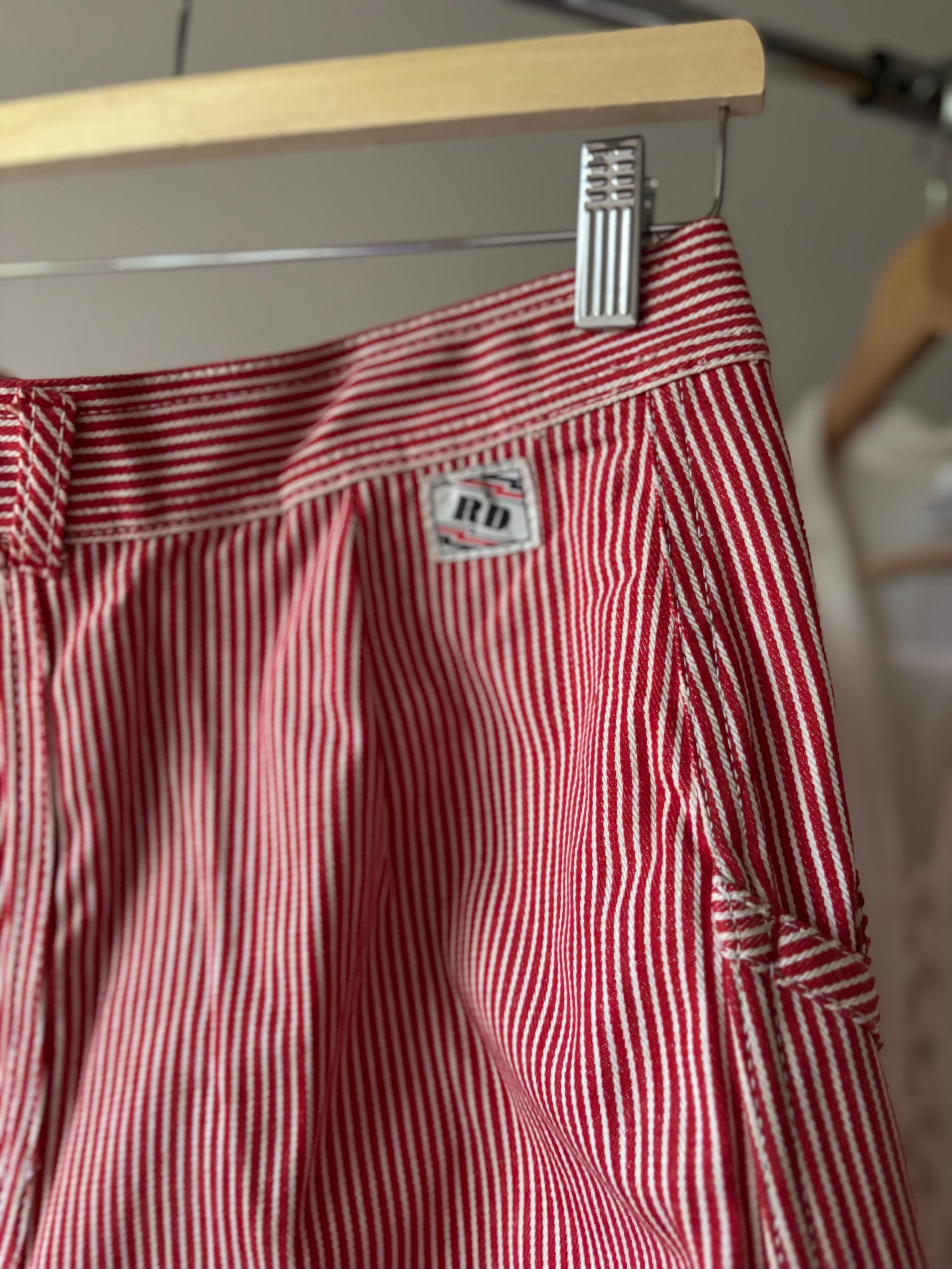 1980s Red Pinstriped Culotte Capris | 29" waist