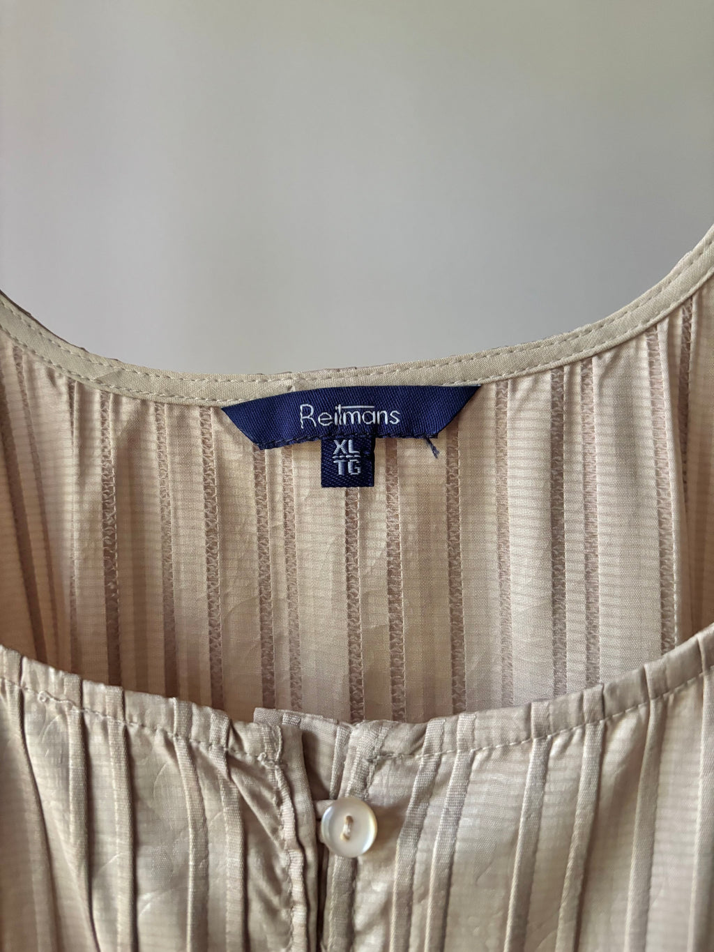 1990s Button-Front Ribbed Tank Top with Embossed Flowers