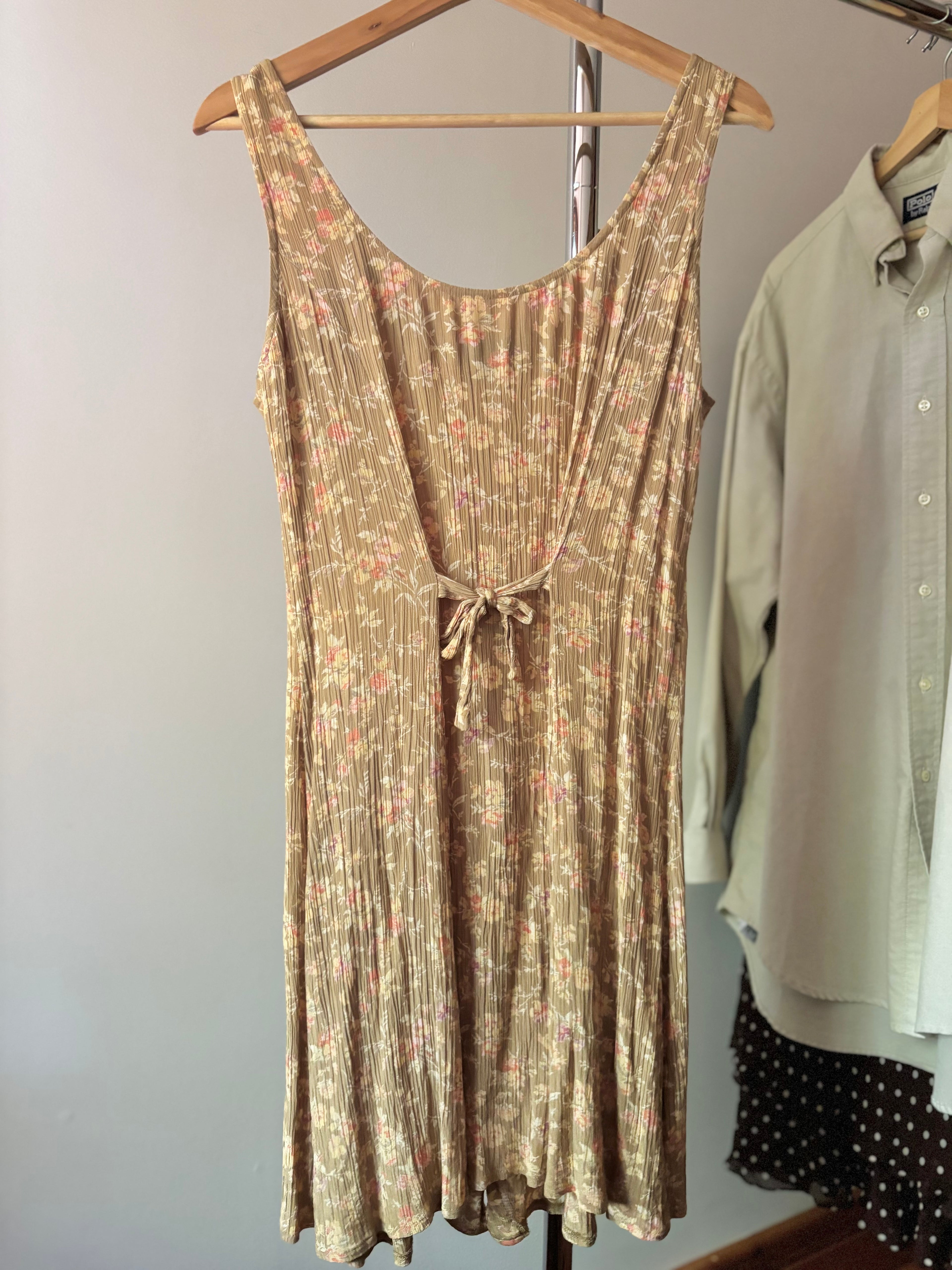 1990s Beige Tie-Back Dress with Peach Flowers