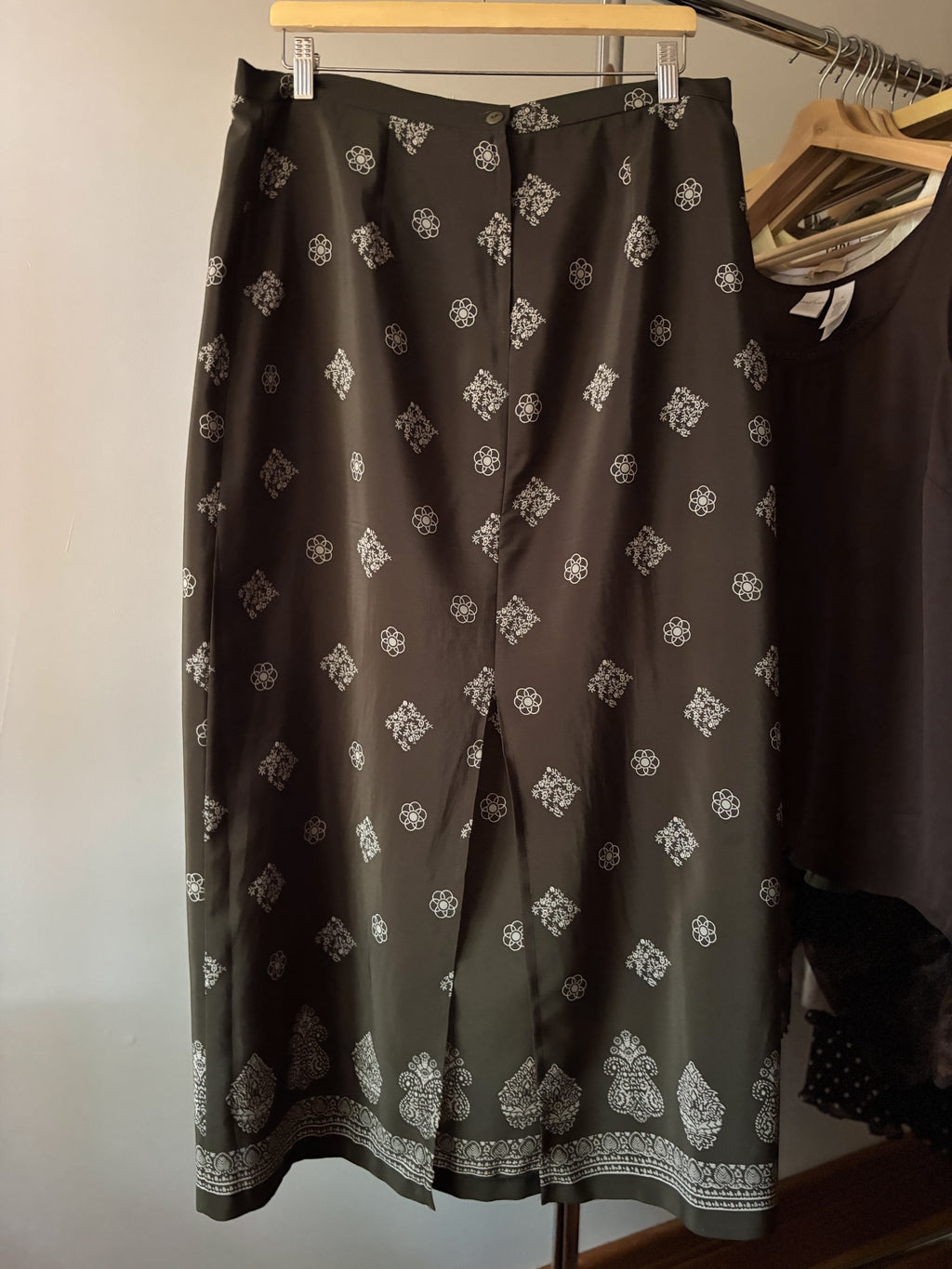 1990s Olive Green Floral Maxi Skirt with Slit | 34" waist