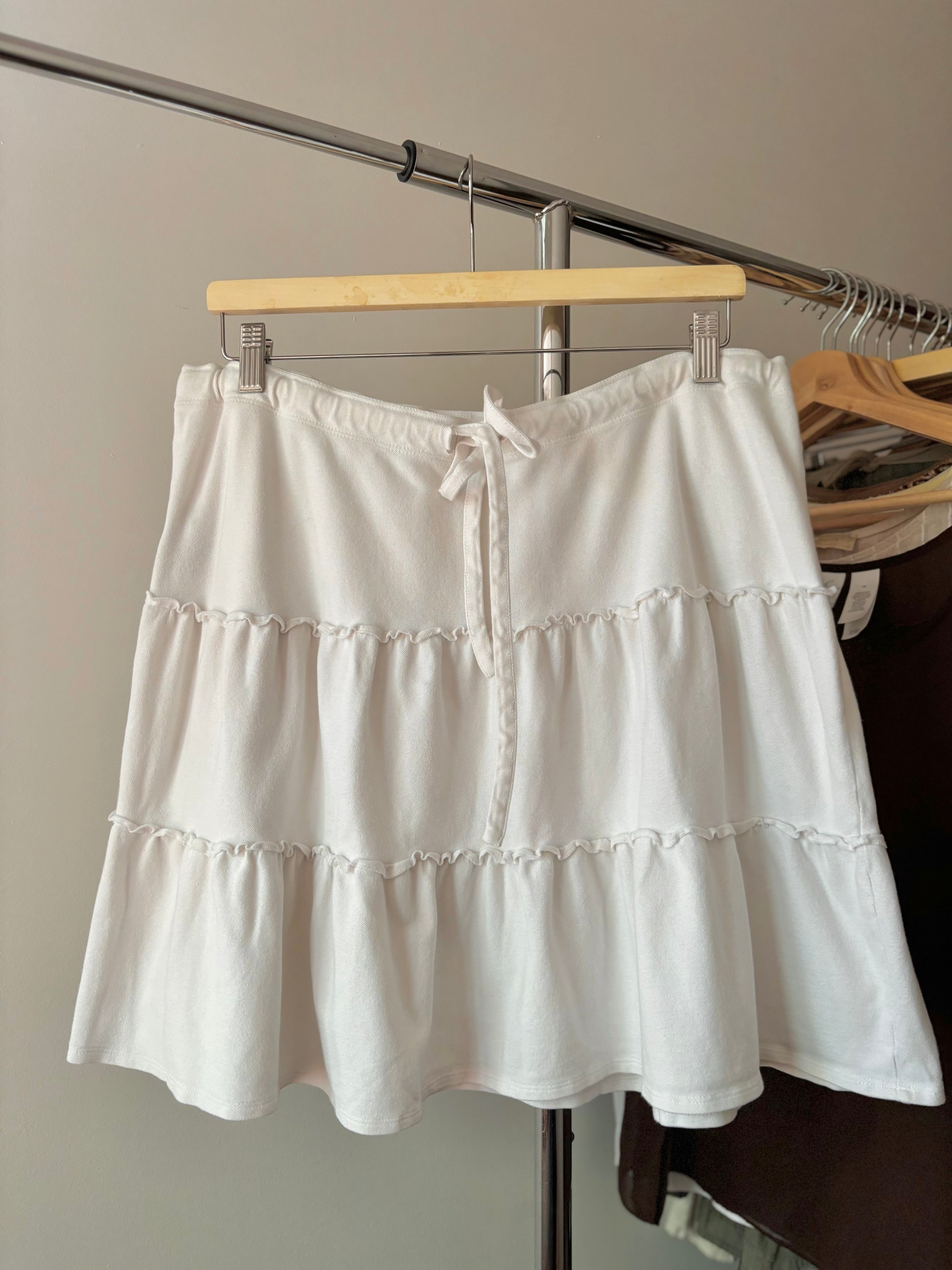Y2K White Tommy Tiered Cotton Mini Skirt | 36-40" waist