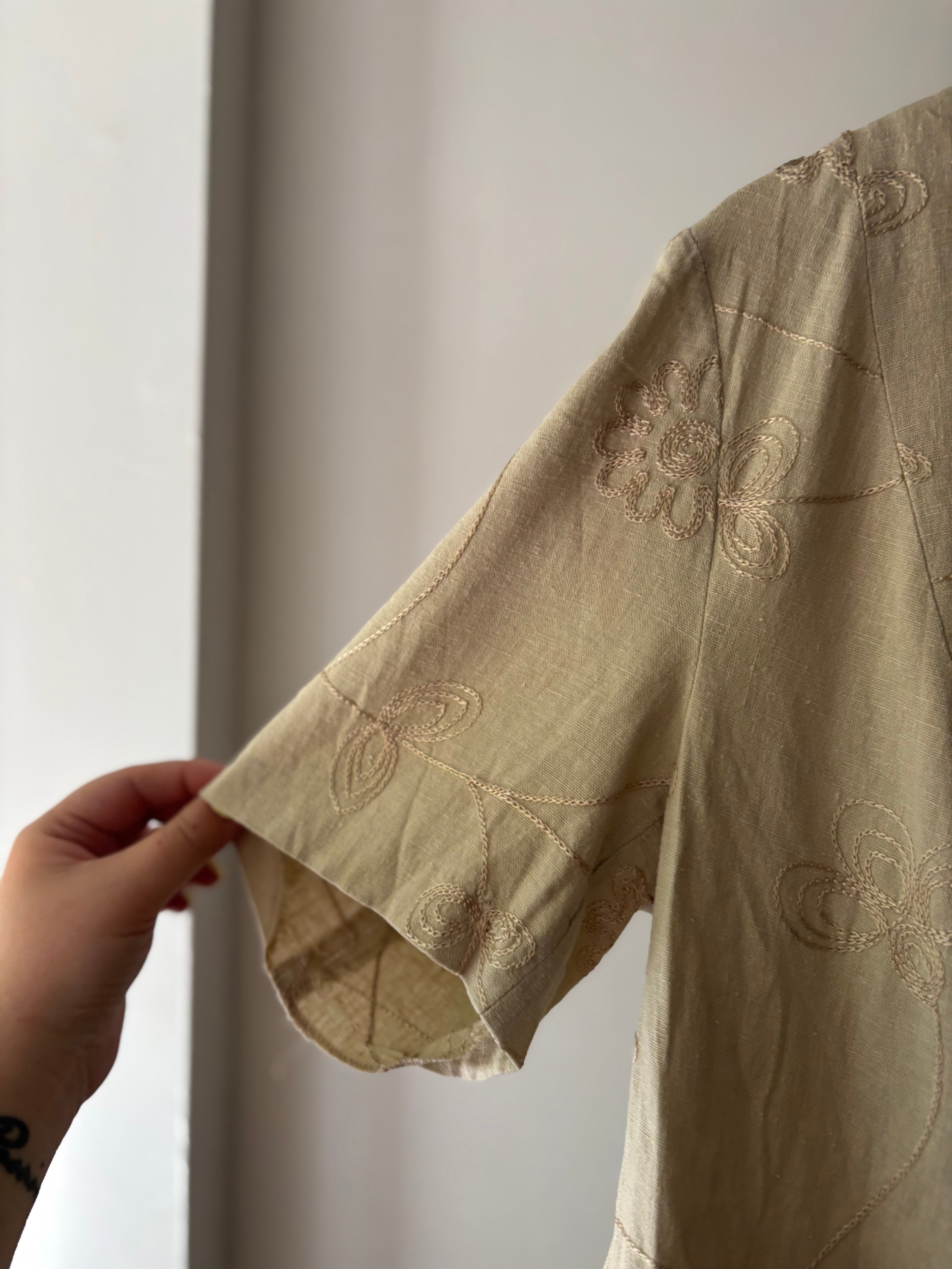 1990s Cropped Embroidered Linen Blouse