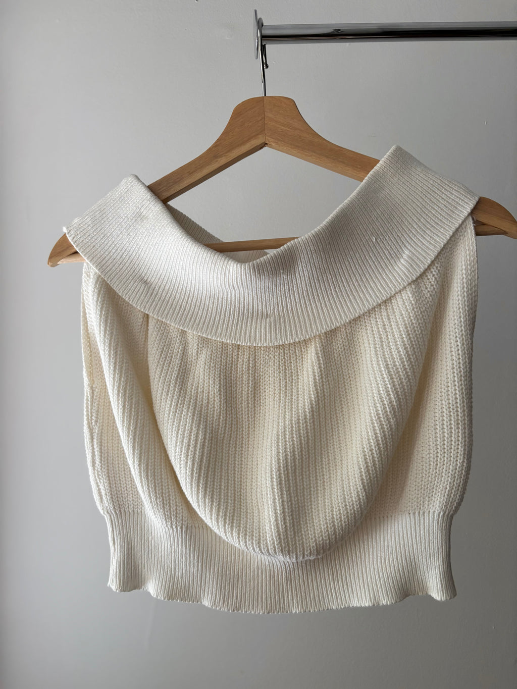 1990s Cotton Knit Cropped Off the Shoulder Top