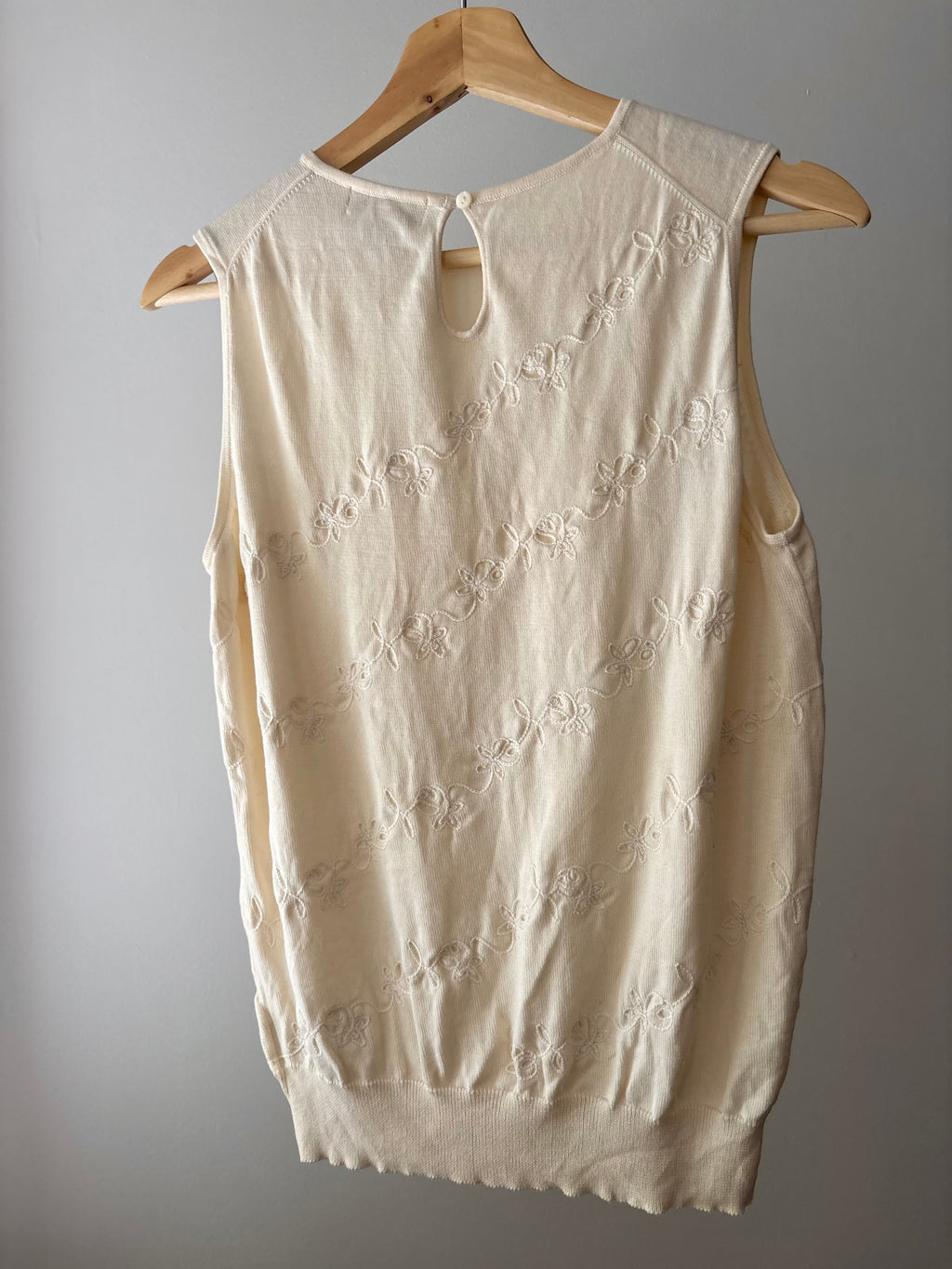 Y2K Cream Floral Embroidered Crewneck Tank