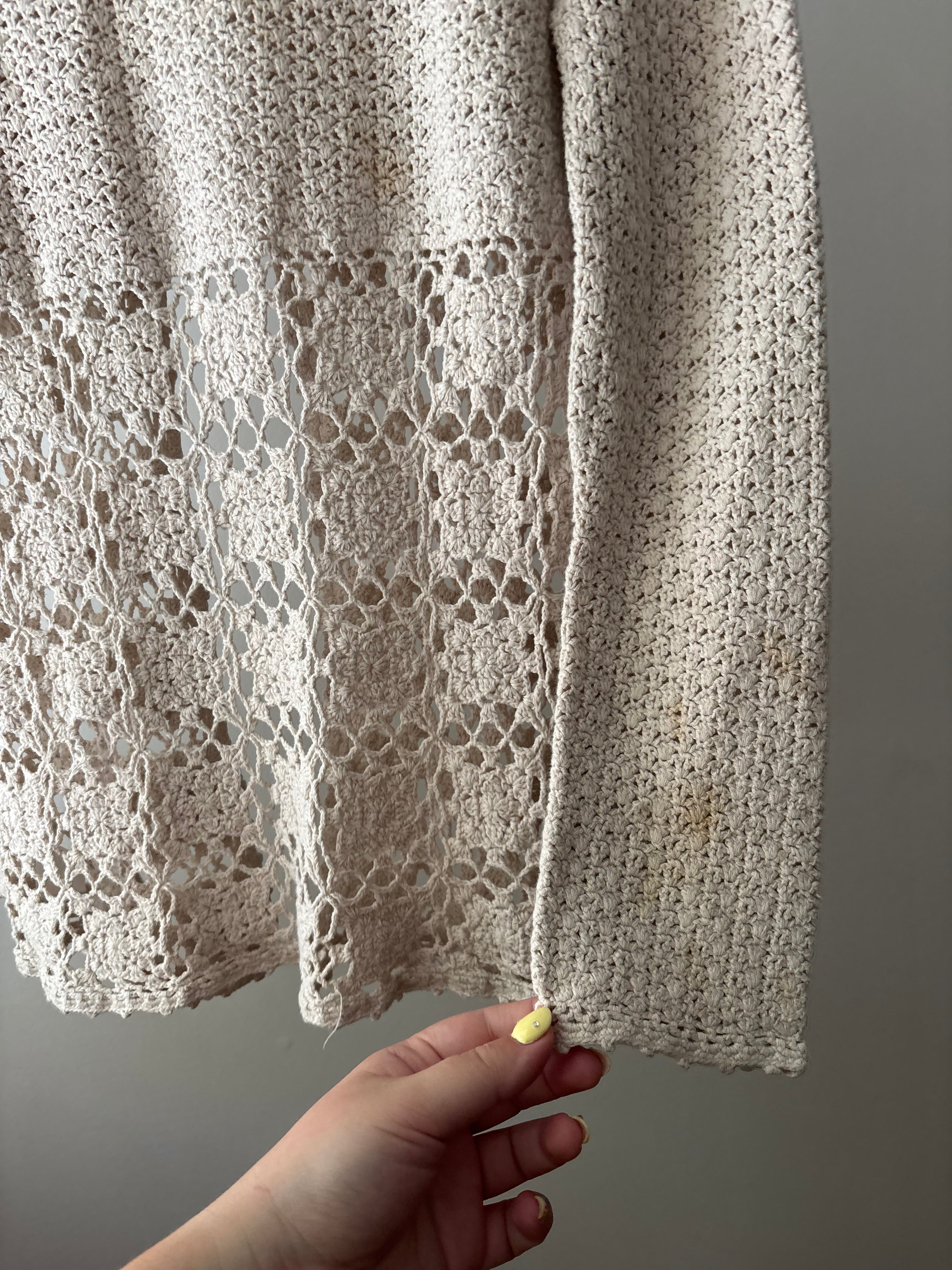 1990s Beige Crochet Cardigan with 3 Buttons