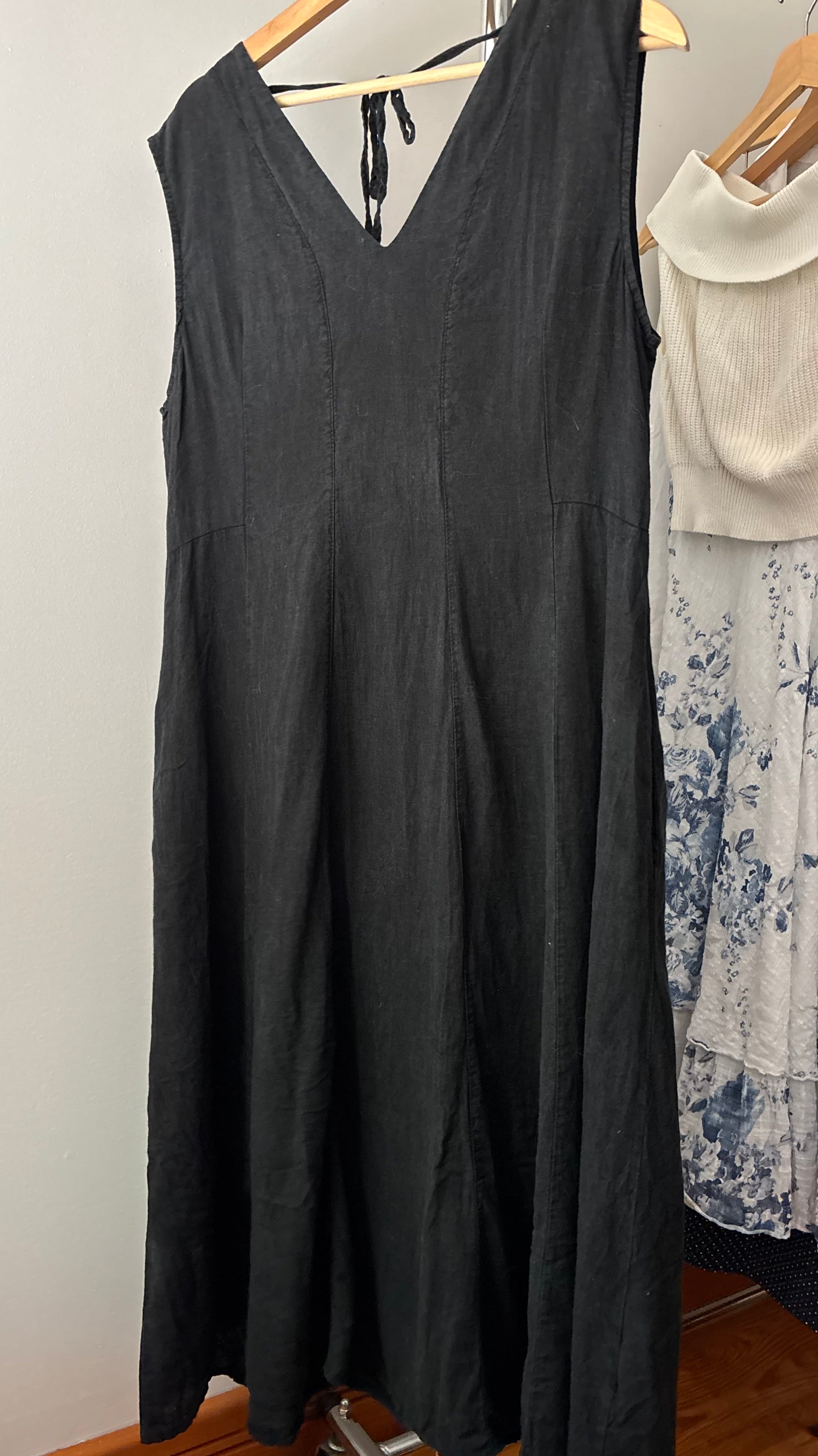 Black Linen Tie-Back Maxi Dress