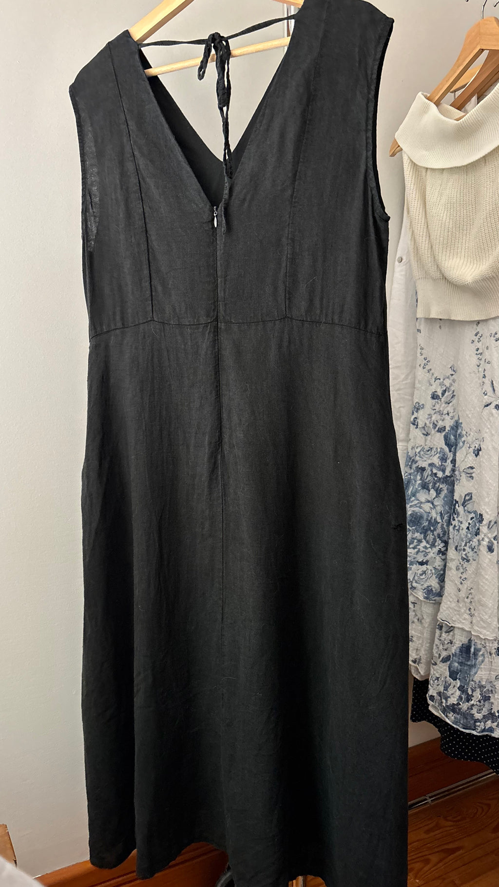 Black Linen Tie-Back Maxi Dress