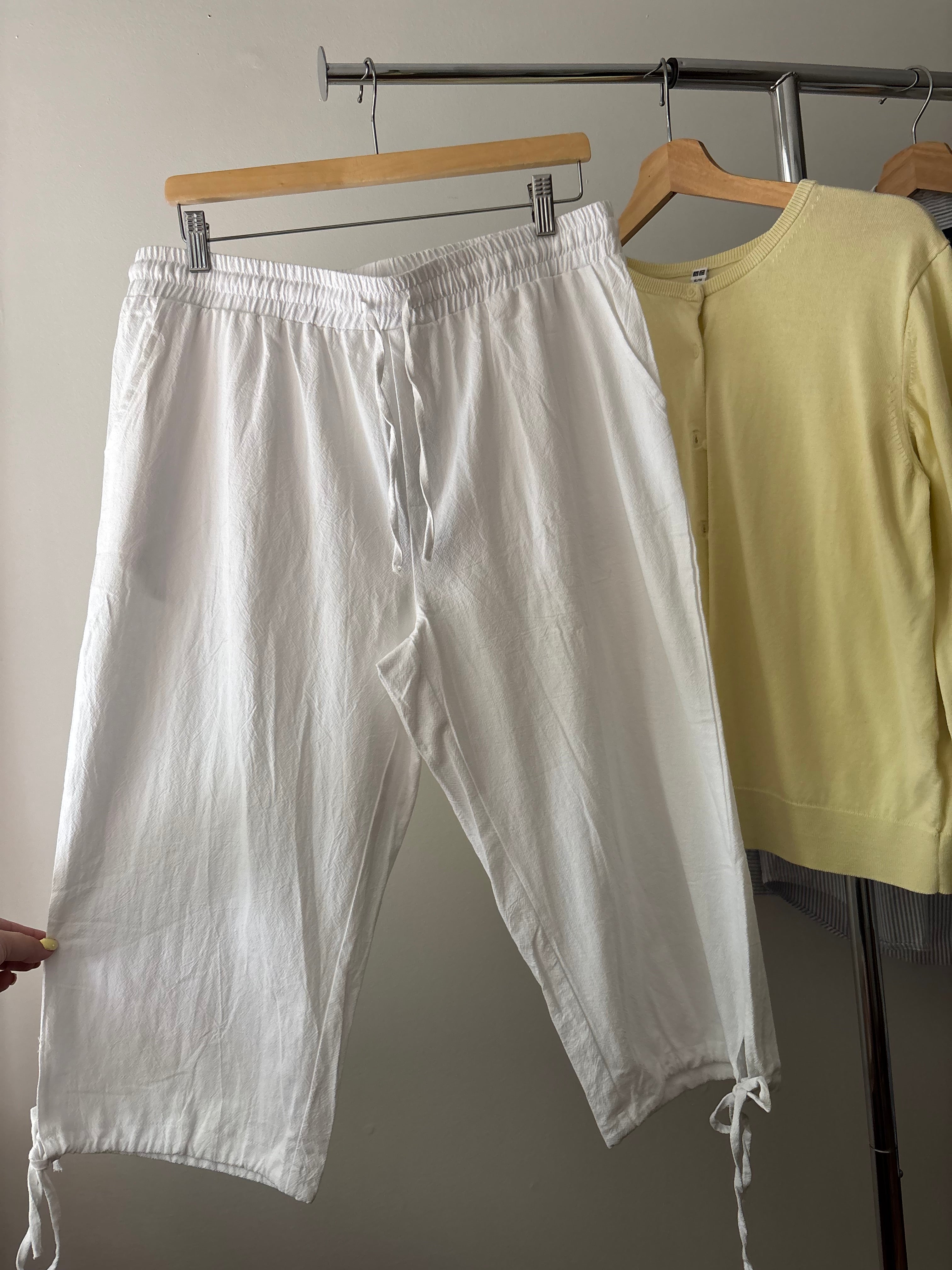 White Cotton Capris with Ties