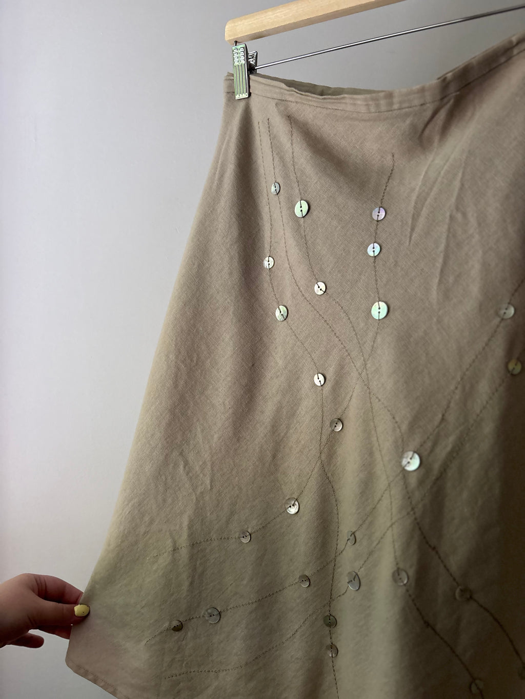 Y2K Linen Midi Skirt with Button Design | 40" waist