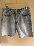 Light Wash Levi's Jorts | 34" waist