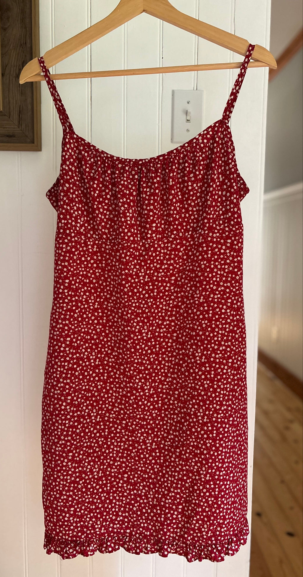1990s Red Floral dress with Ruffle Trim