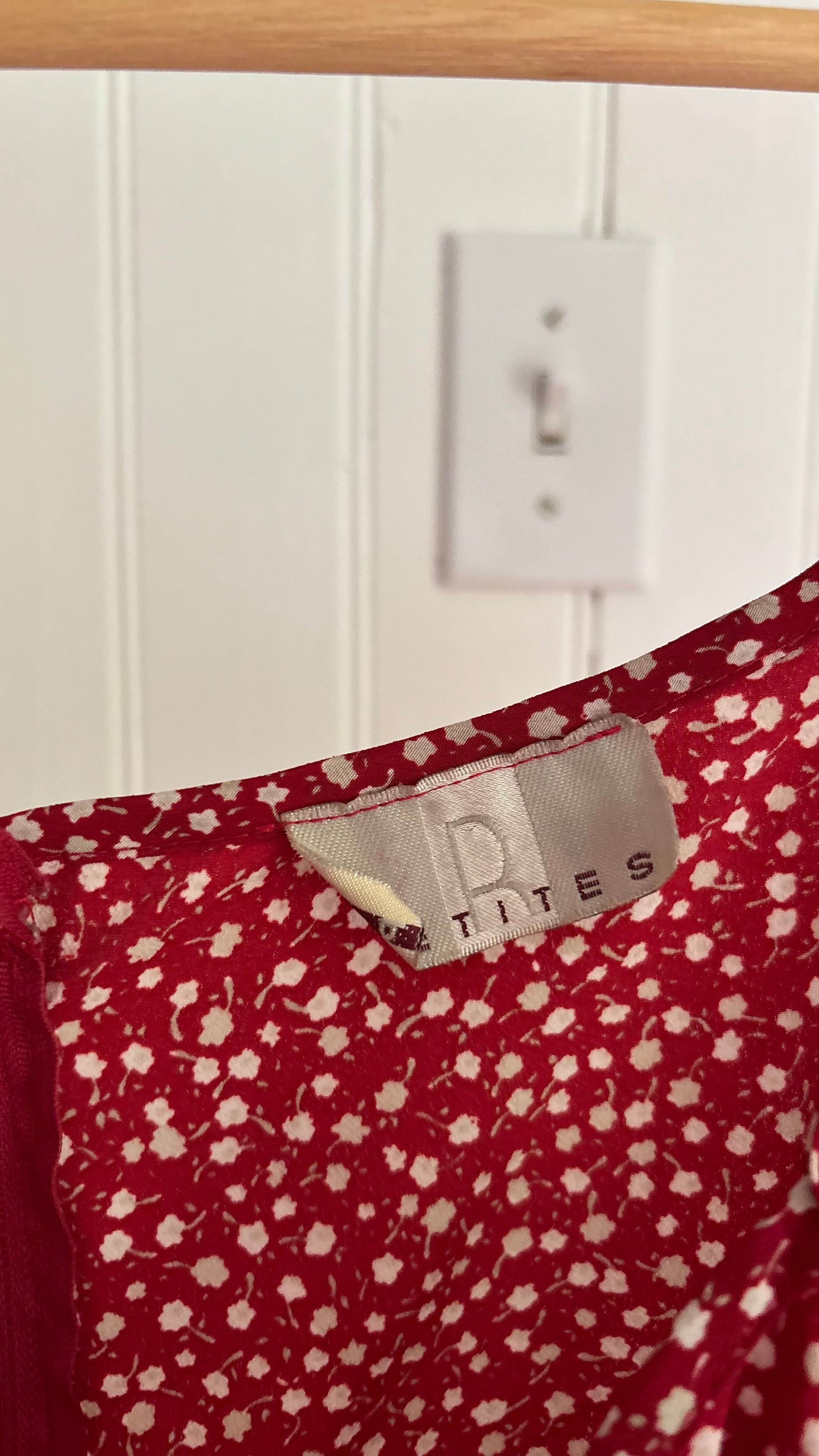 1990s Red Floral dress with Ruffle Trim