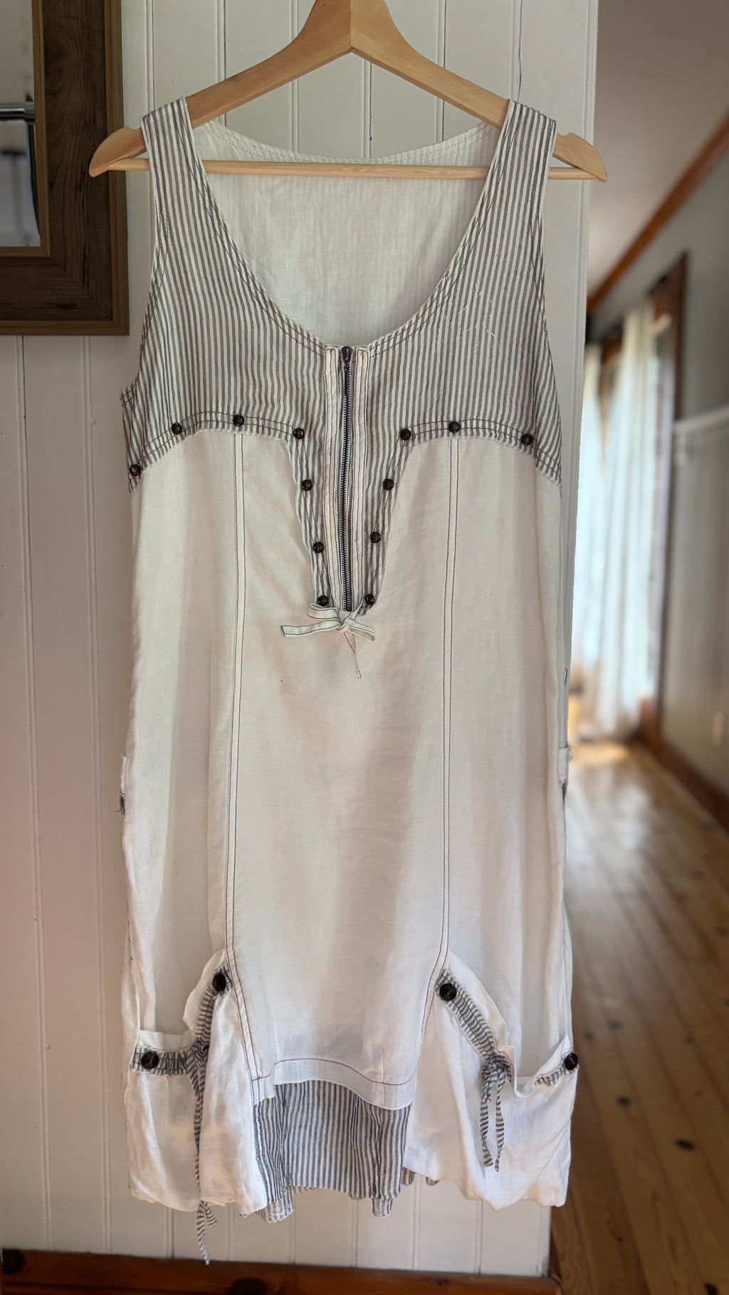 Y2K Linen Dress with Pockets and Ties