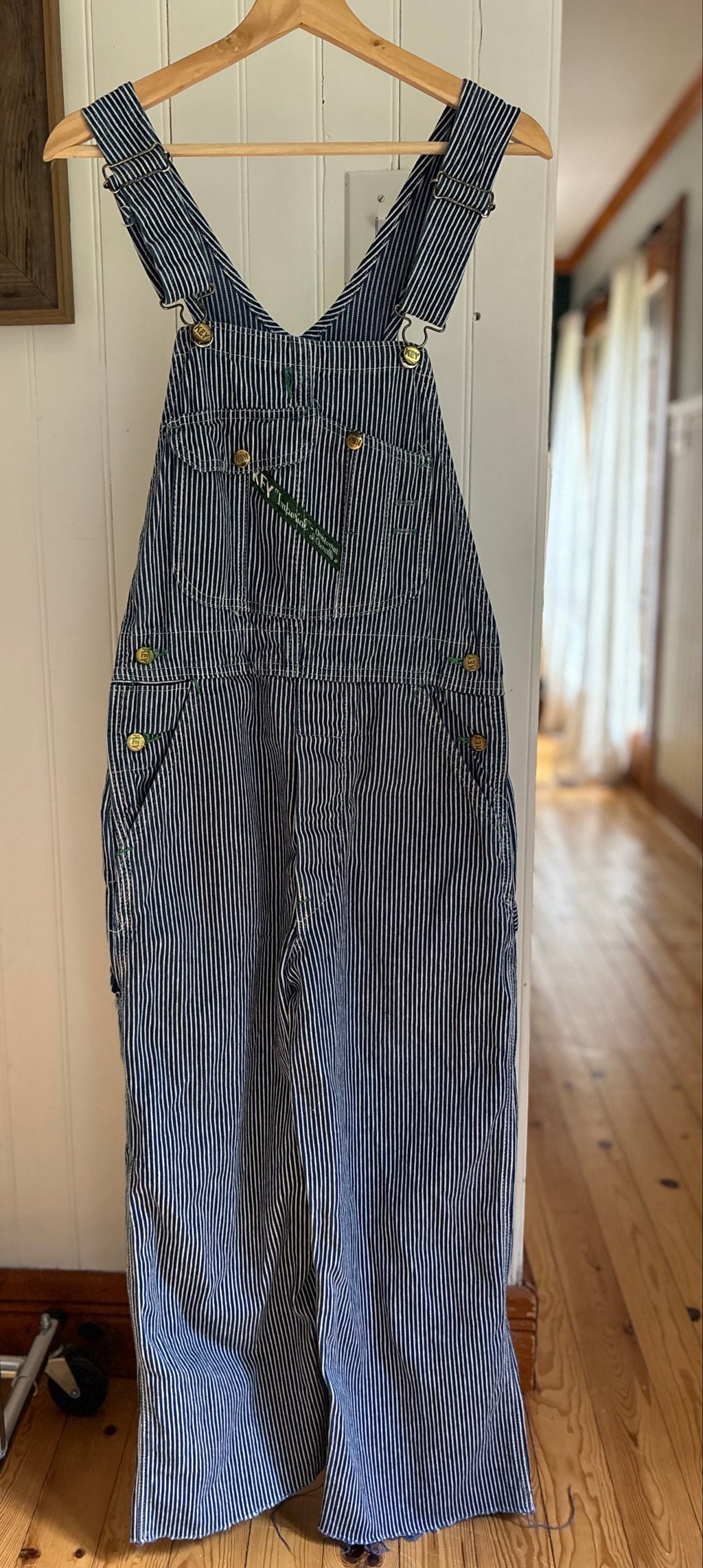 Vintage Pinstriped Key Overalls | size 29"