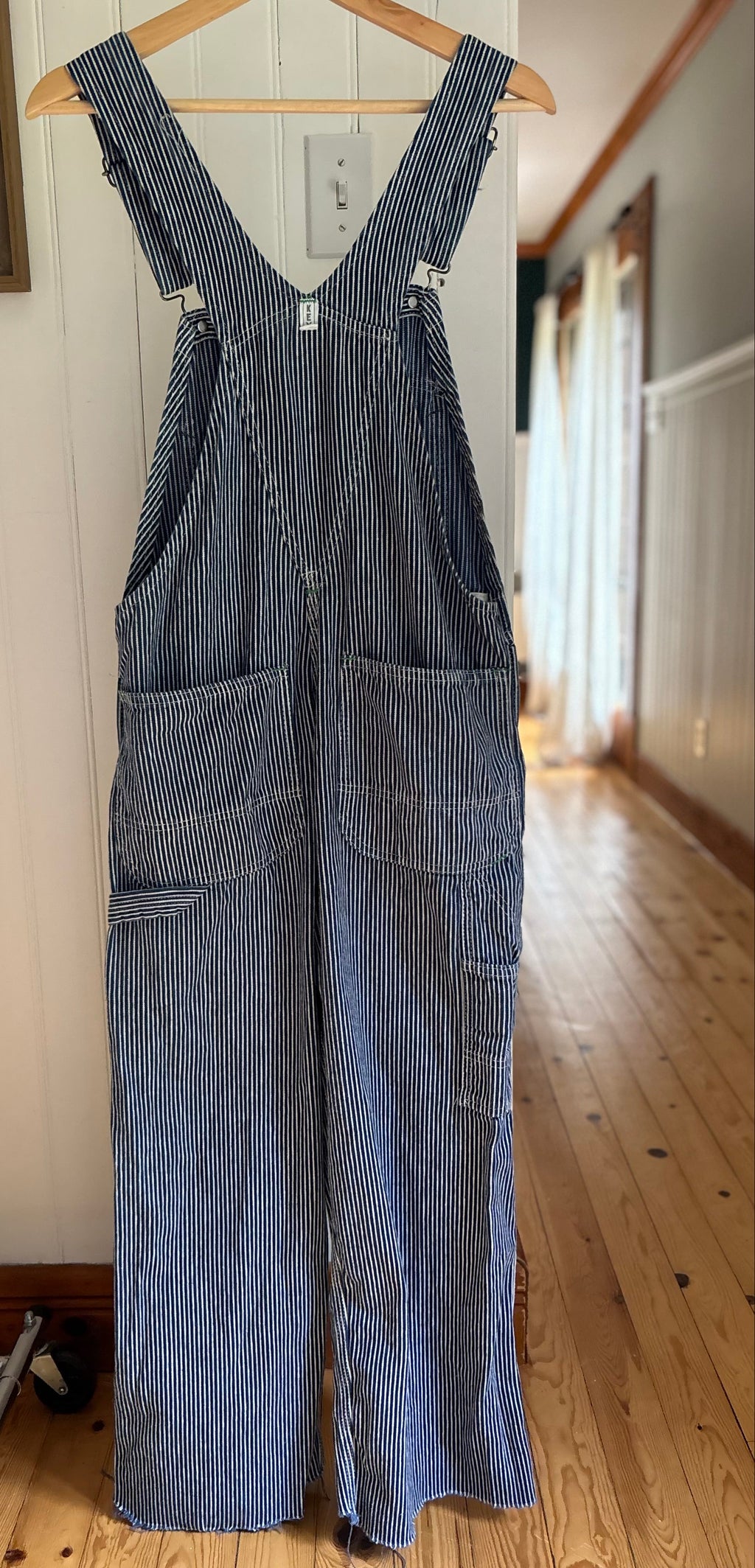 Vintage Pinstriped Key Overalls | size 29"