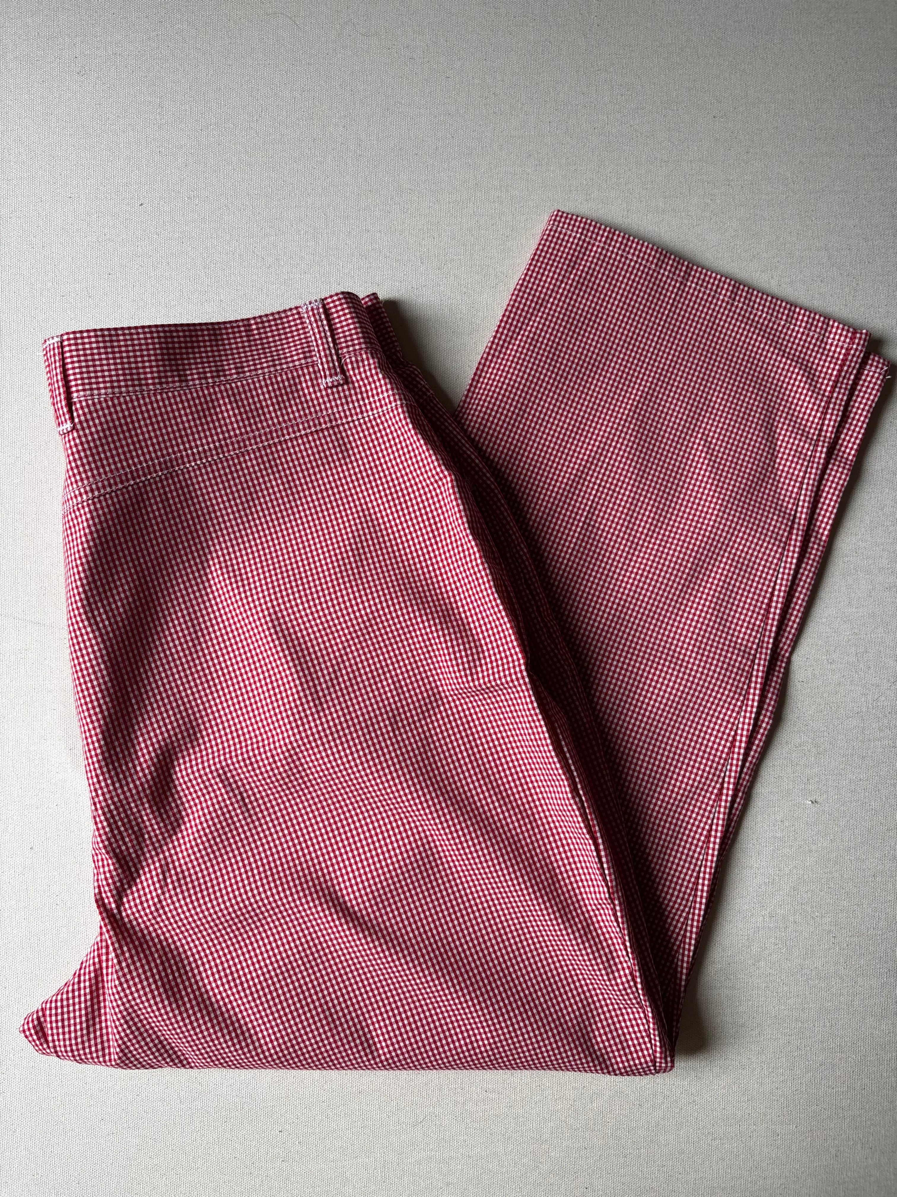 1990s Red Gingham Light Summer Capris | 34" waist