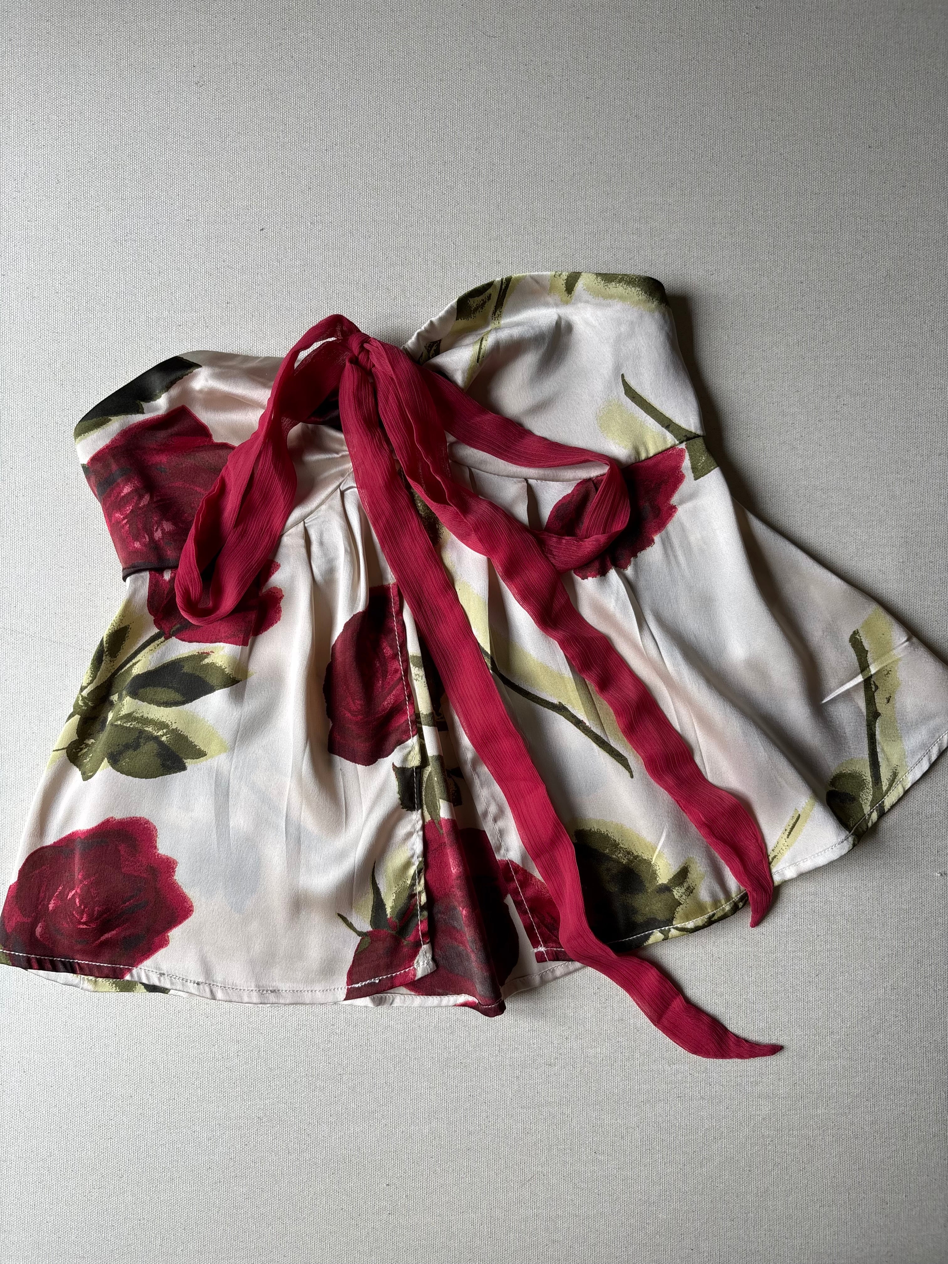 Y2K Open Strapless Top with Bow