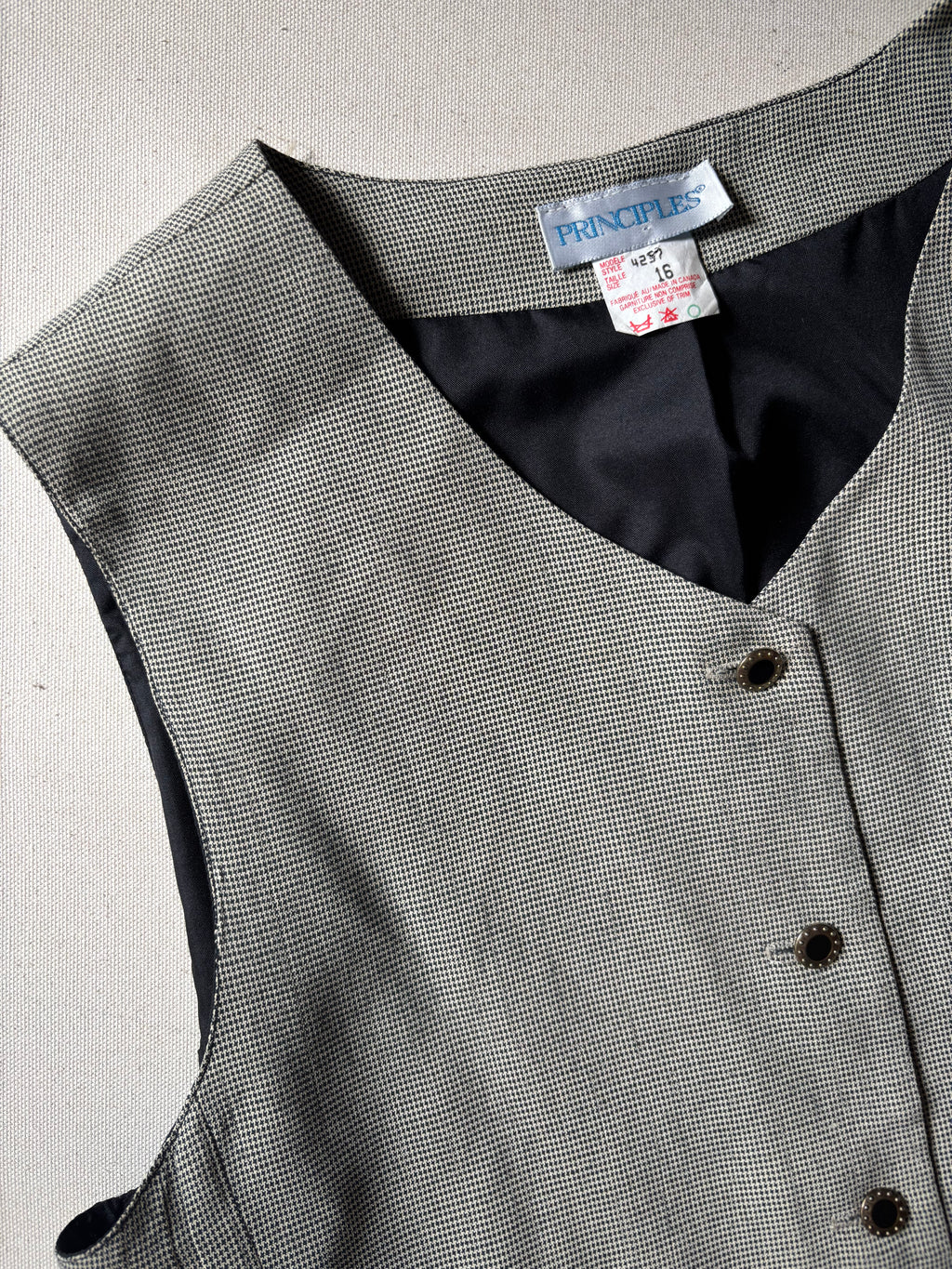 1990s Lightweight Vest | Vintage Sleeveless Top