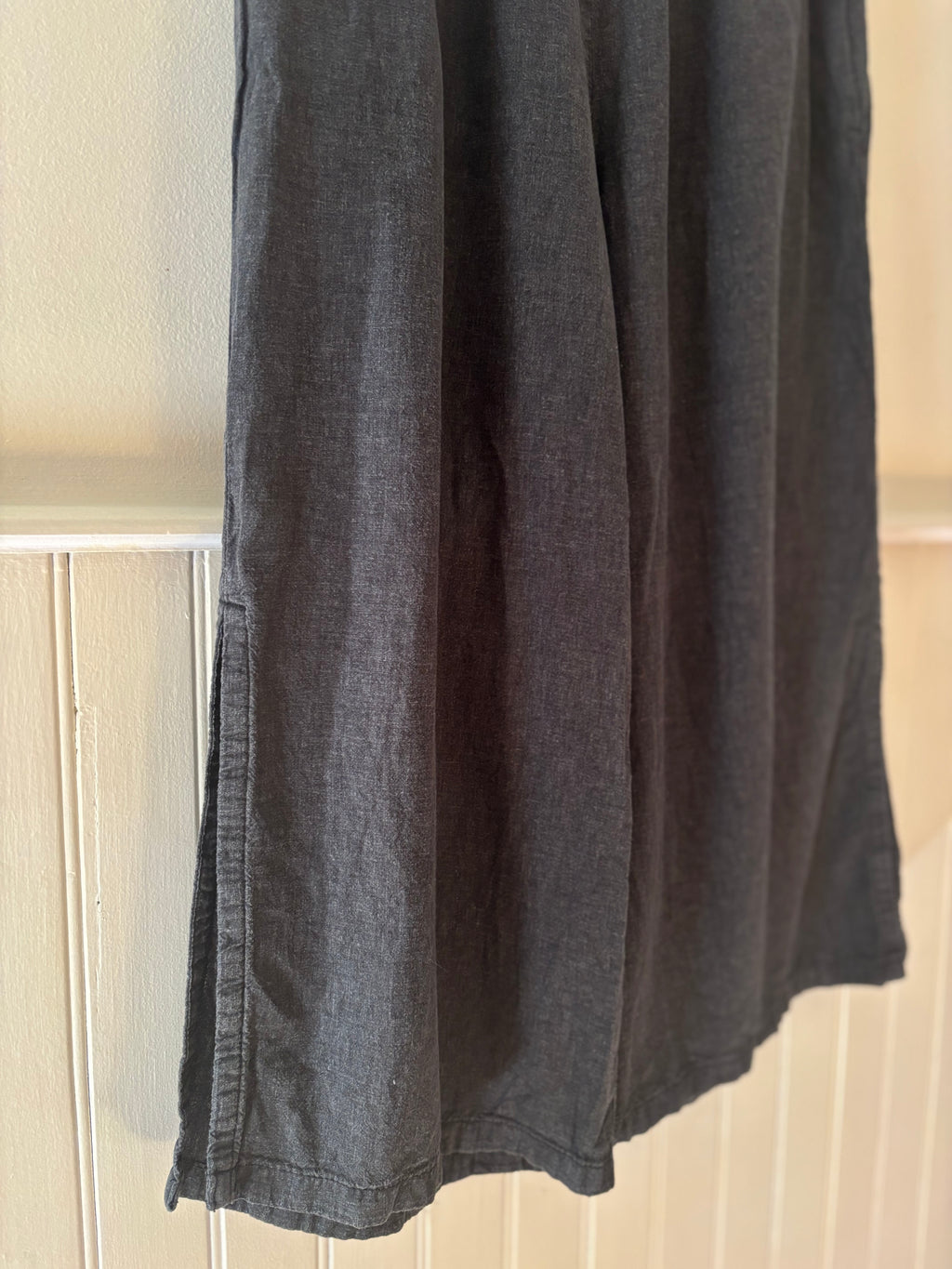 Y2K Patagonia Flowy Hemp Capris with Slits | size 32-36"