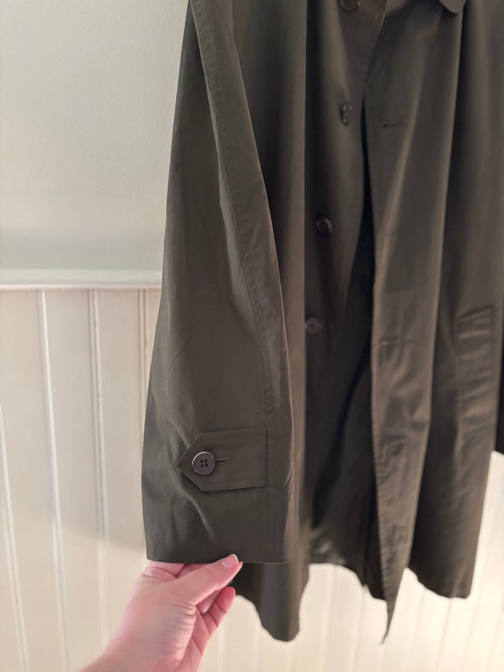 1990s Dark Olive Green Women's Trench Coat