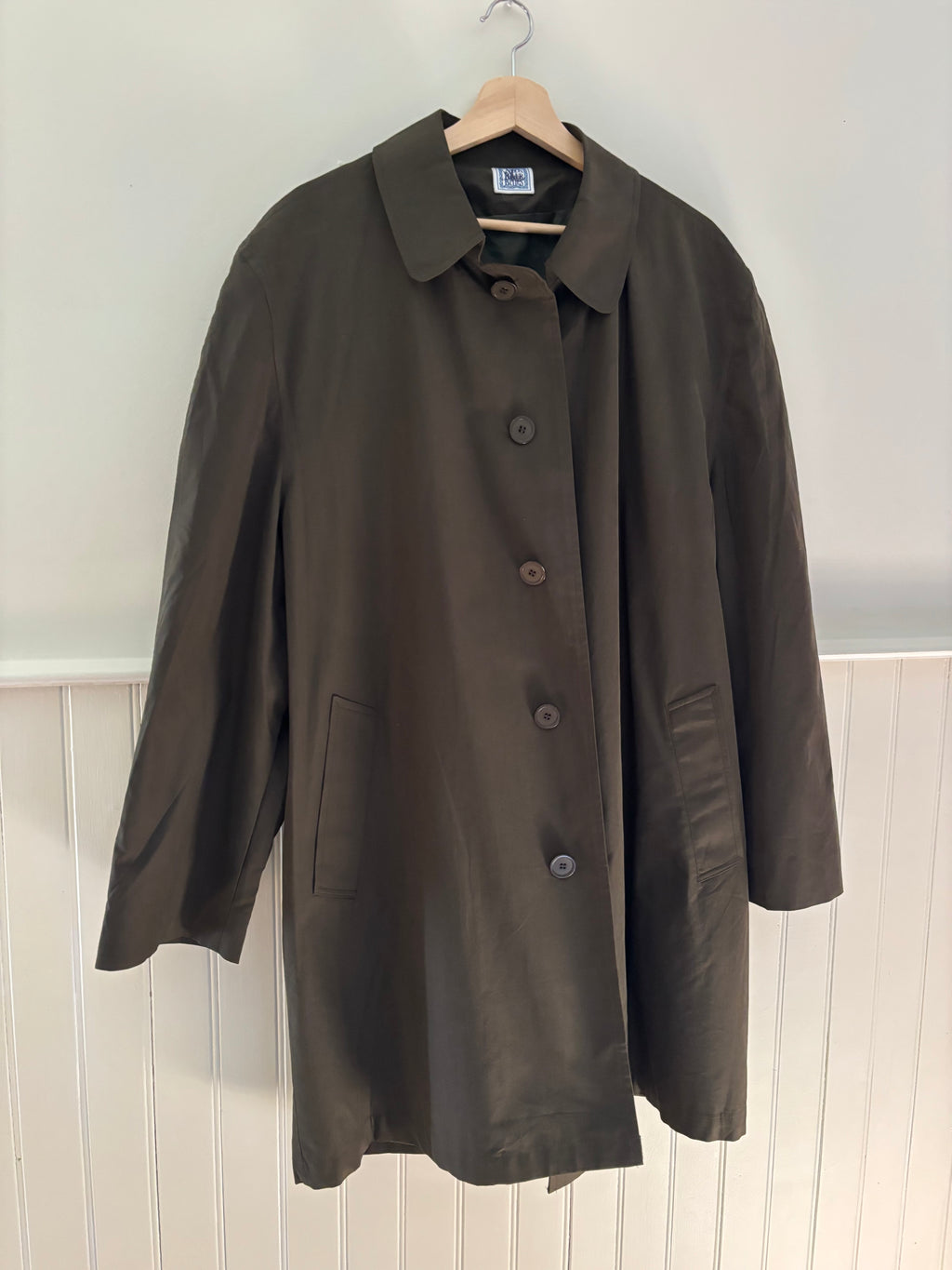 1990s Dark Olive Green Women's Trench Coat