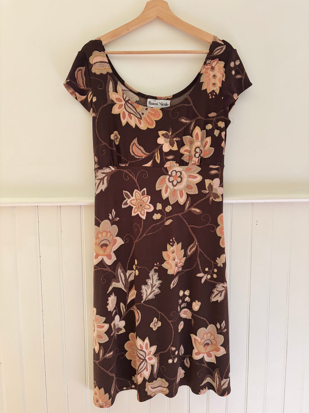 1990s Brown & Pink Floral Jersey Mini Dress