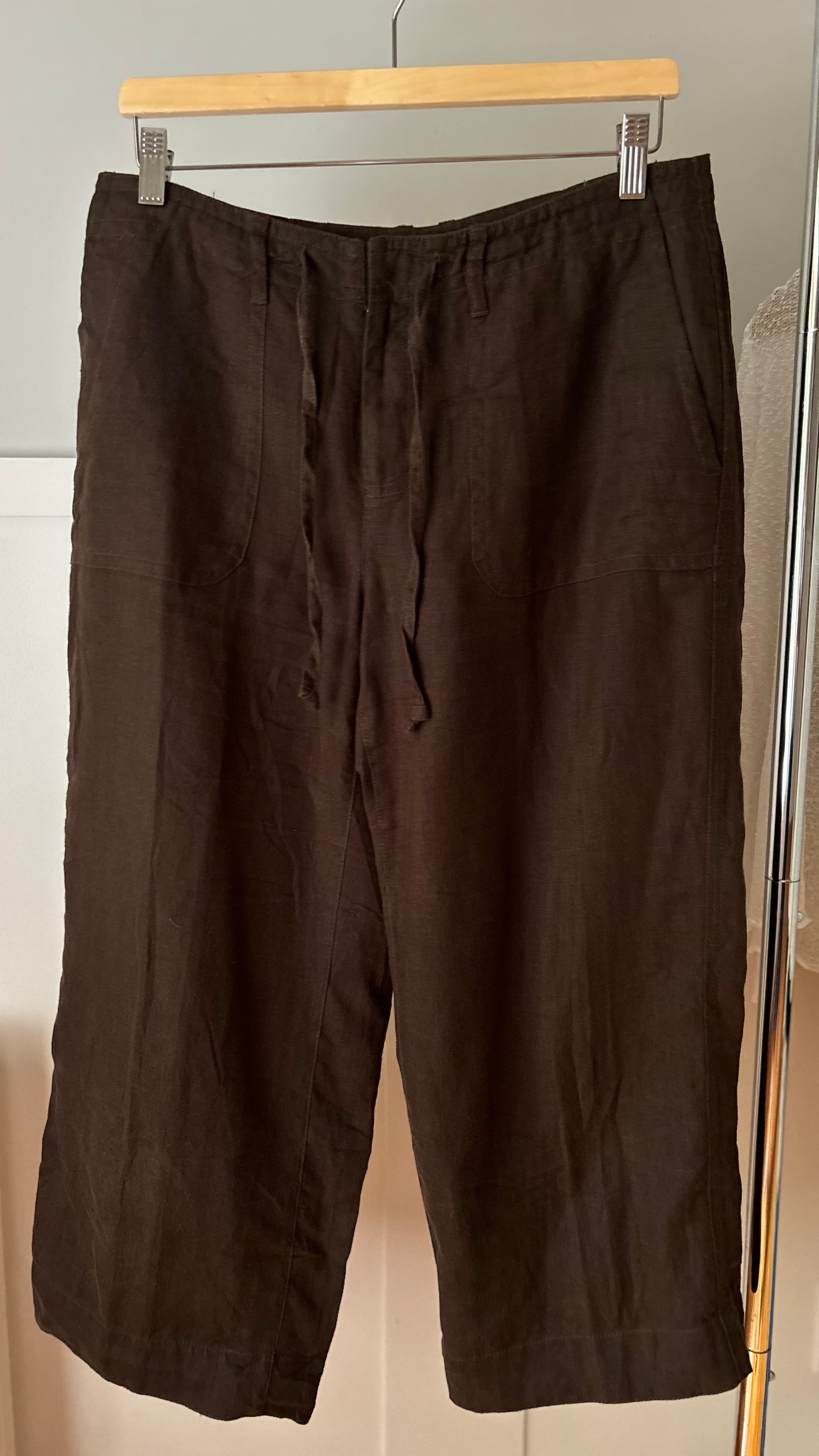 Y2K Brown Linen Capris | size 31"