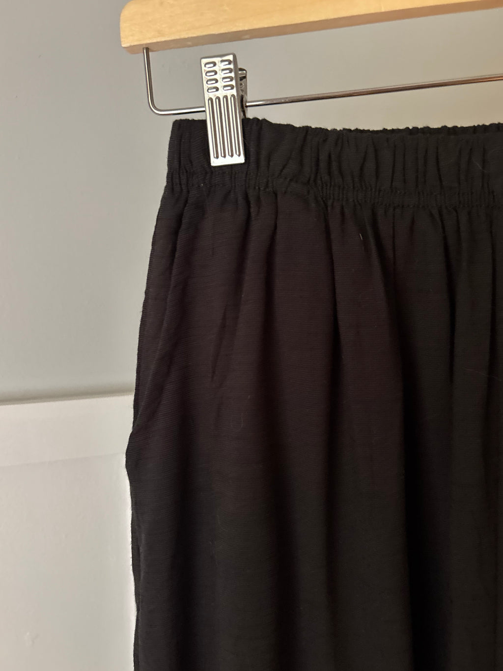 Soft Cotton Wide Leg Black Culottes | 24-32" waist