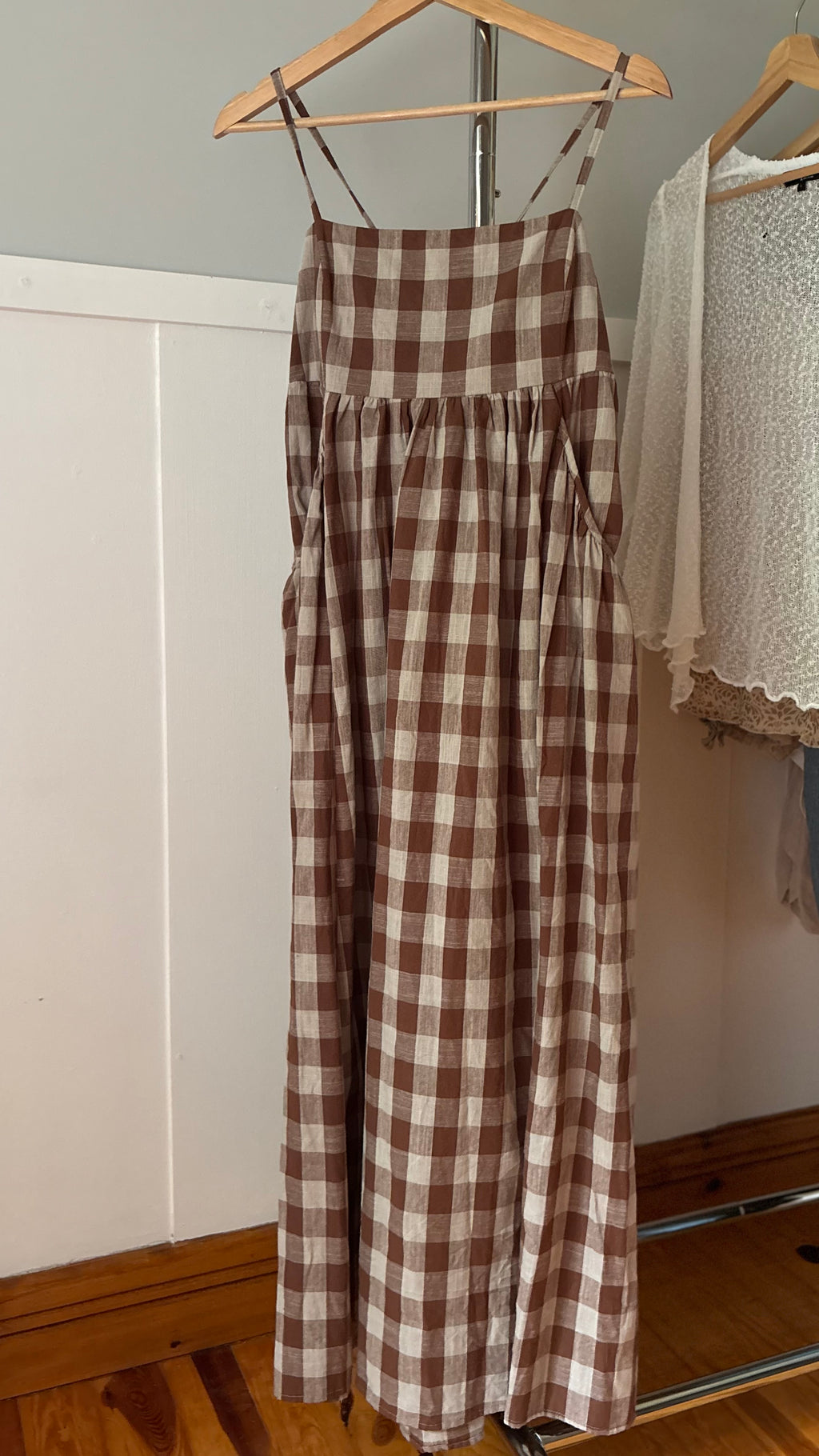 Brown Plaid Tie-Back Linen and Cotton Dress