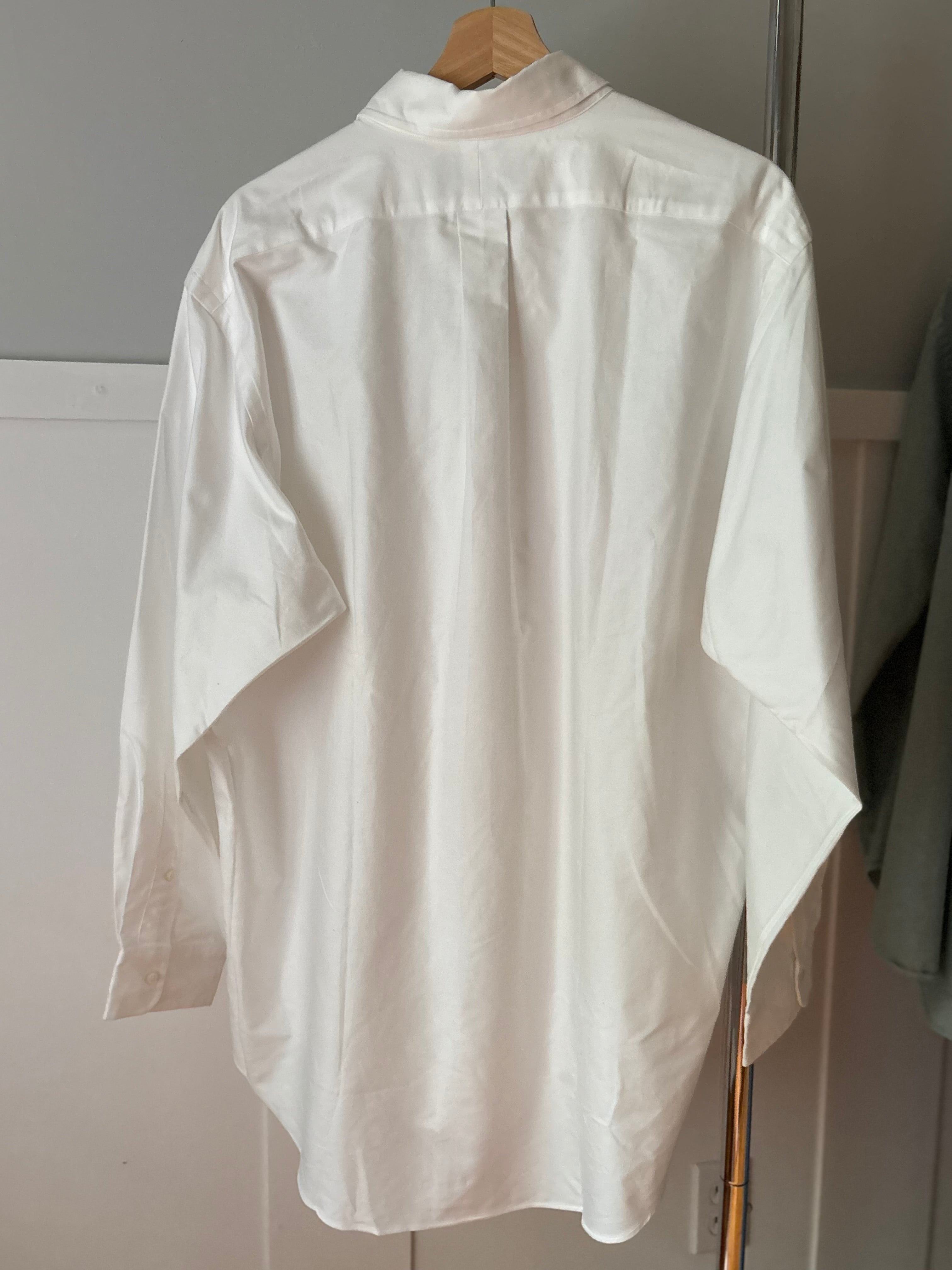 1990s White Ralph Lauren Polo Button Up (NWT)