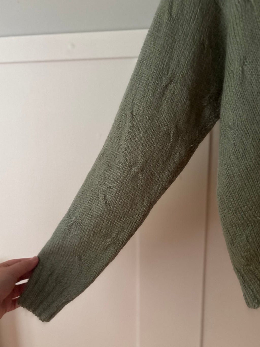 Vintage Handknit Soft Green Lambswool Cardigan