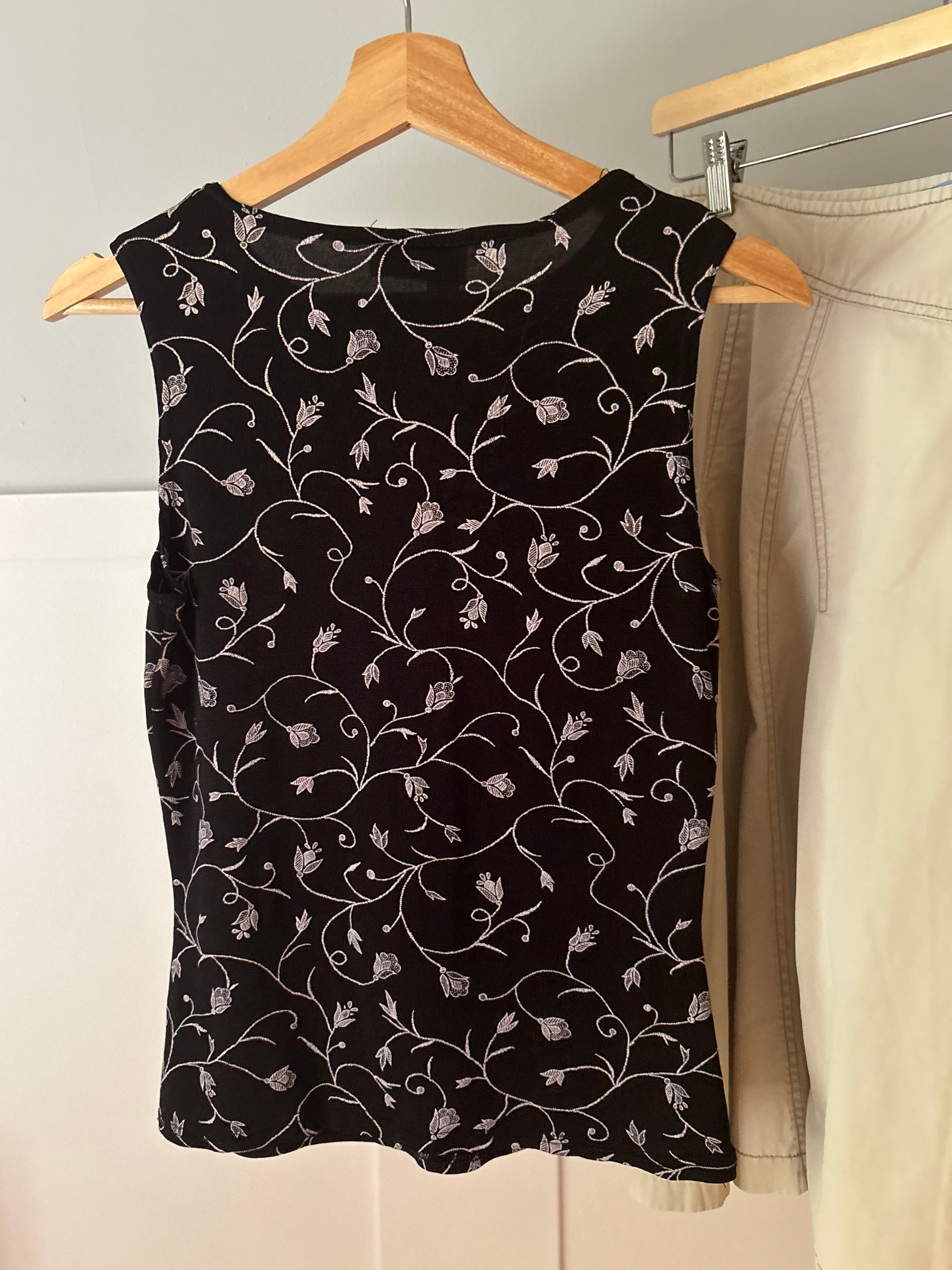 1990s Neutral Floral Tank Top